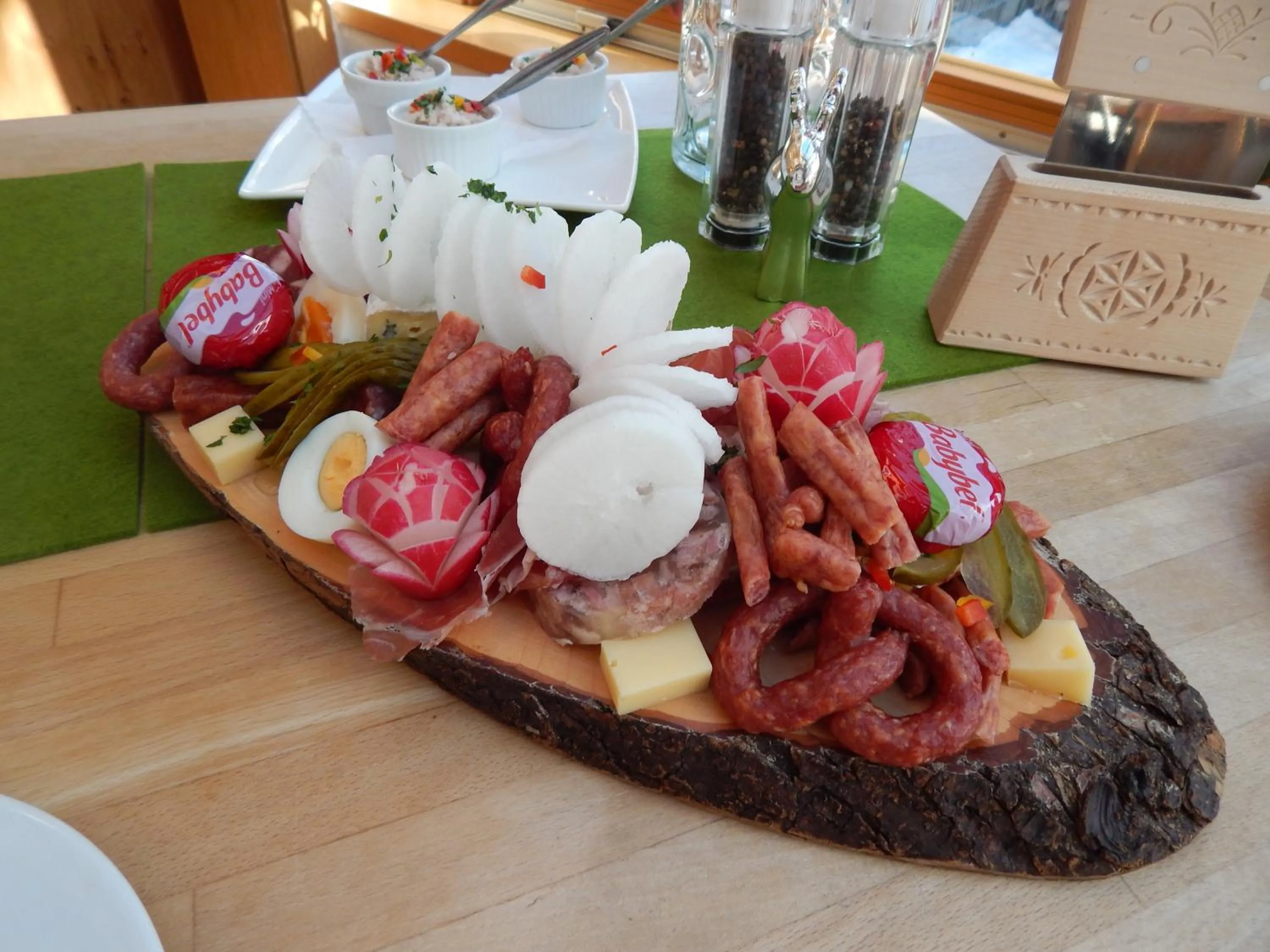 Restaurant/places to eat in Berggasthof Sonne Allgäu