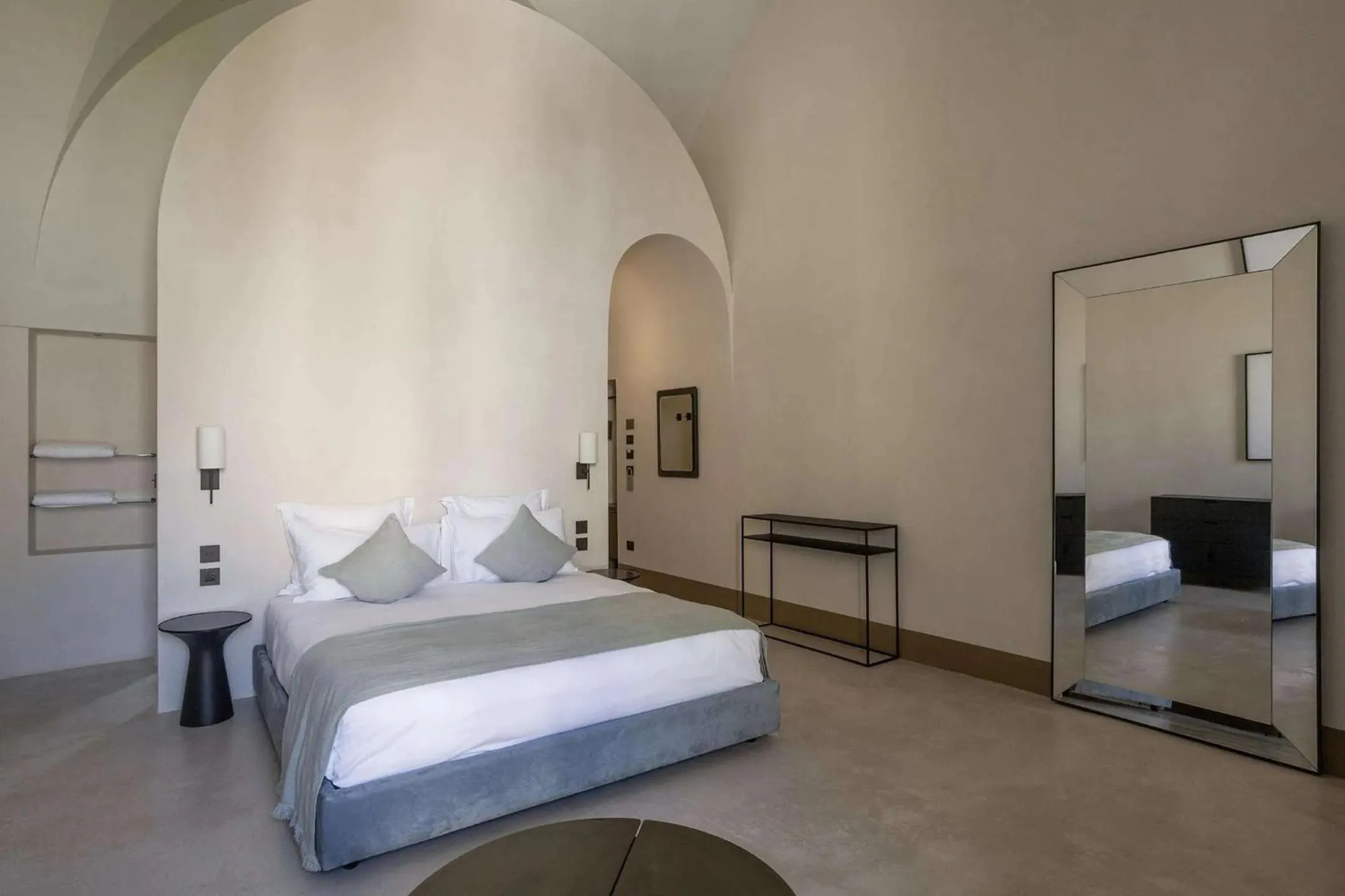 Bed in Palazzo Tafuri Boutique Hotel
