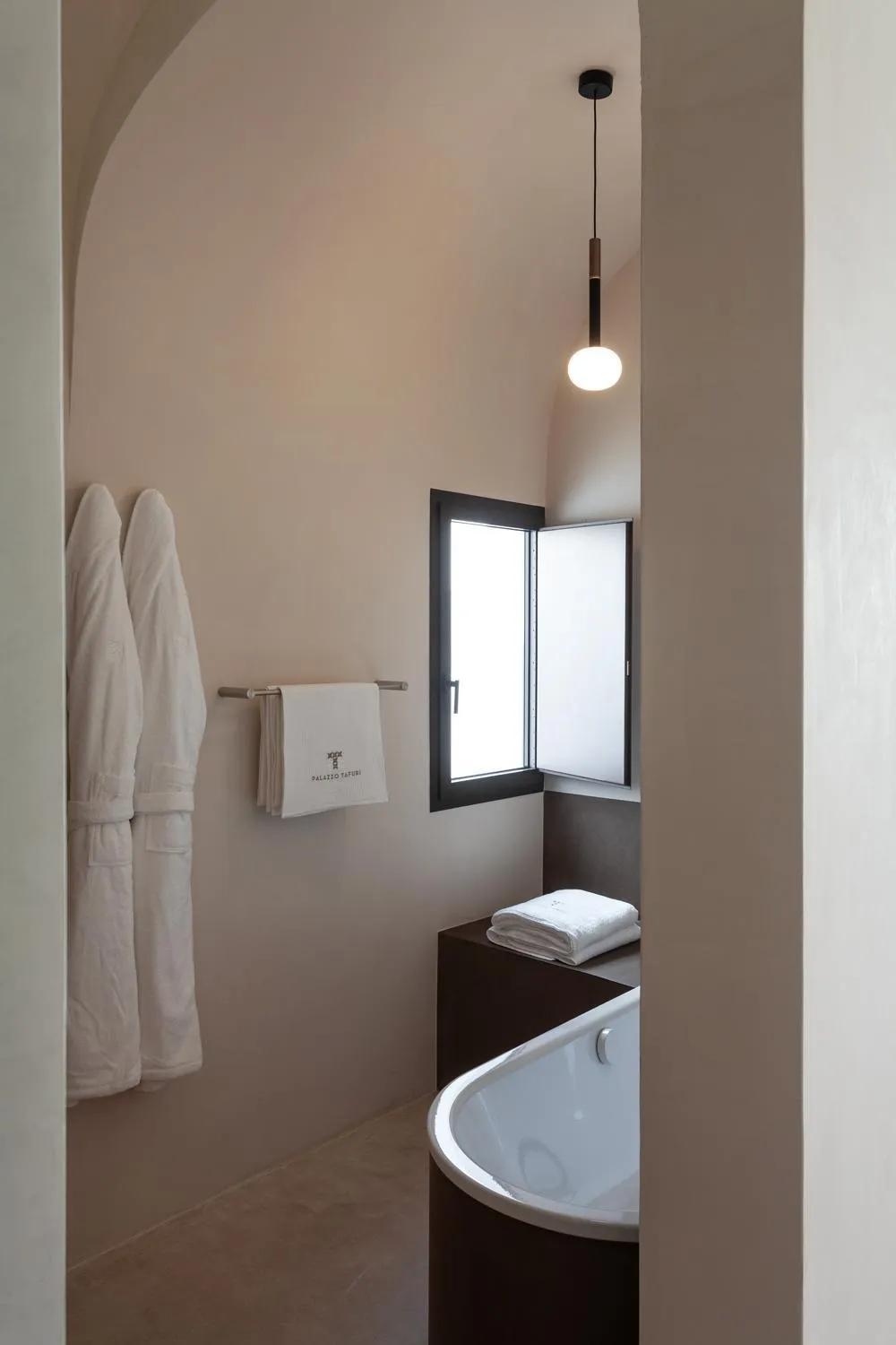 Bathroom in Palazzo Tafuri Boutique Hotel