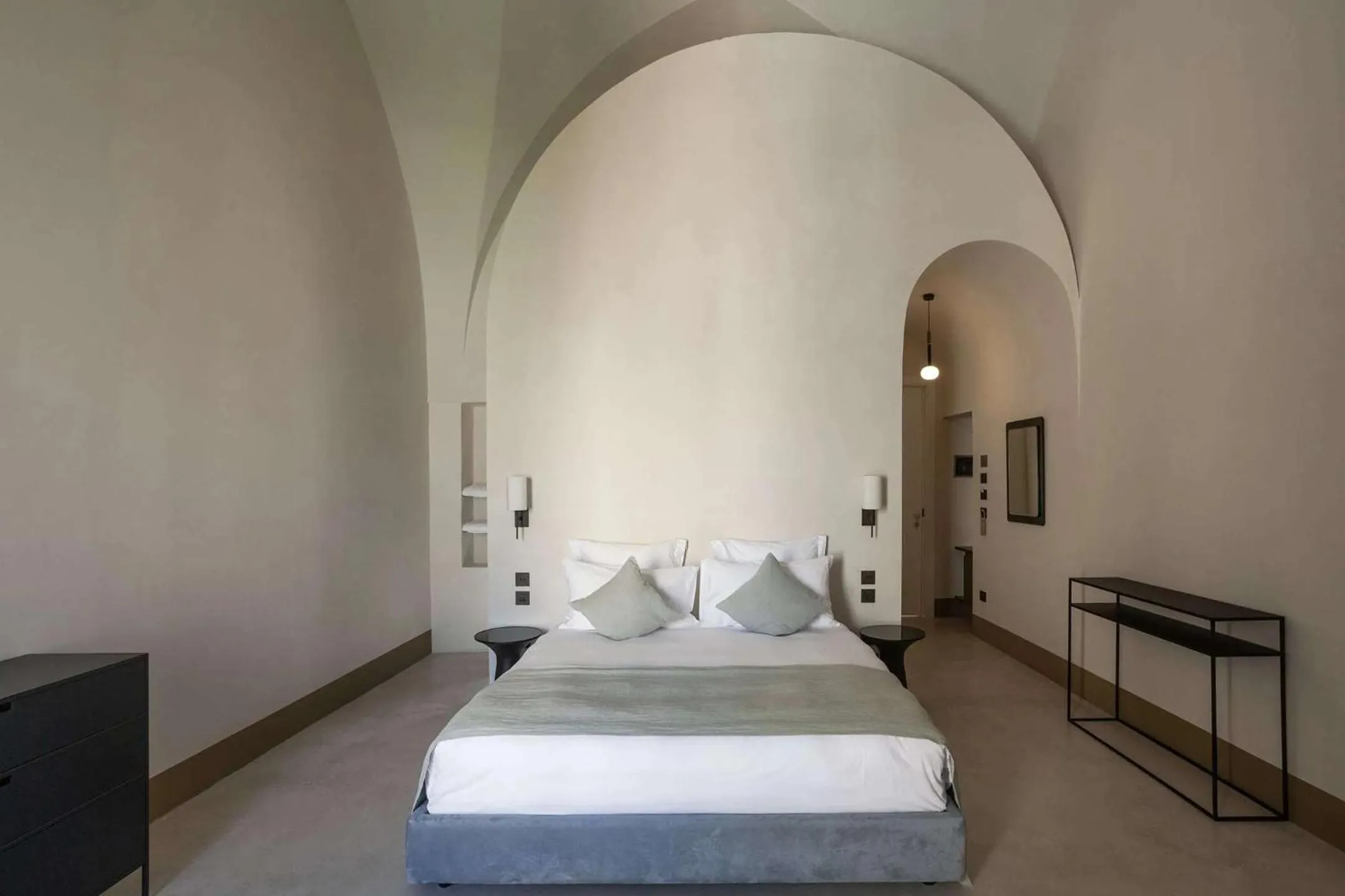Bed in Palazzo Tafuri Boutique Hotel