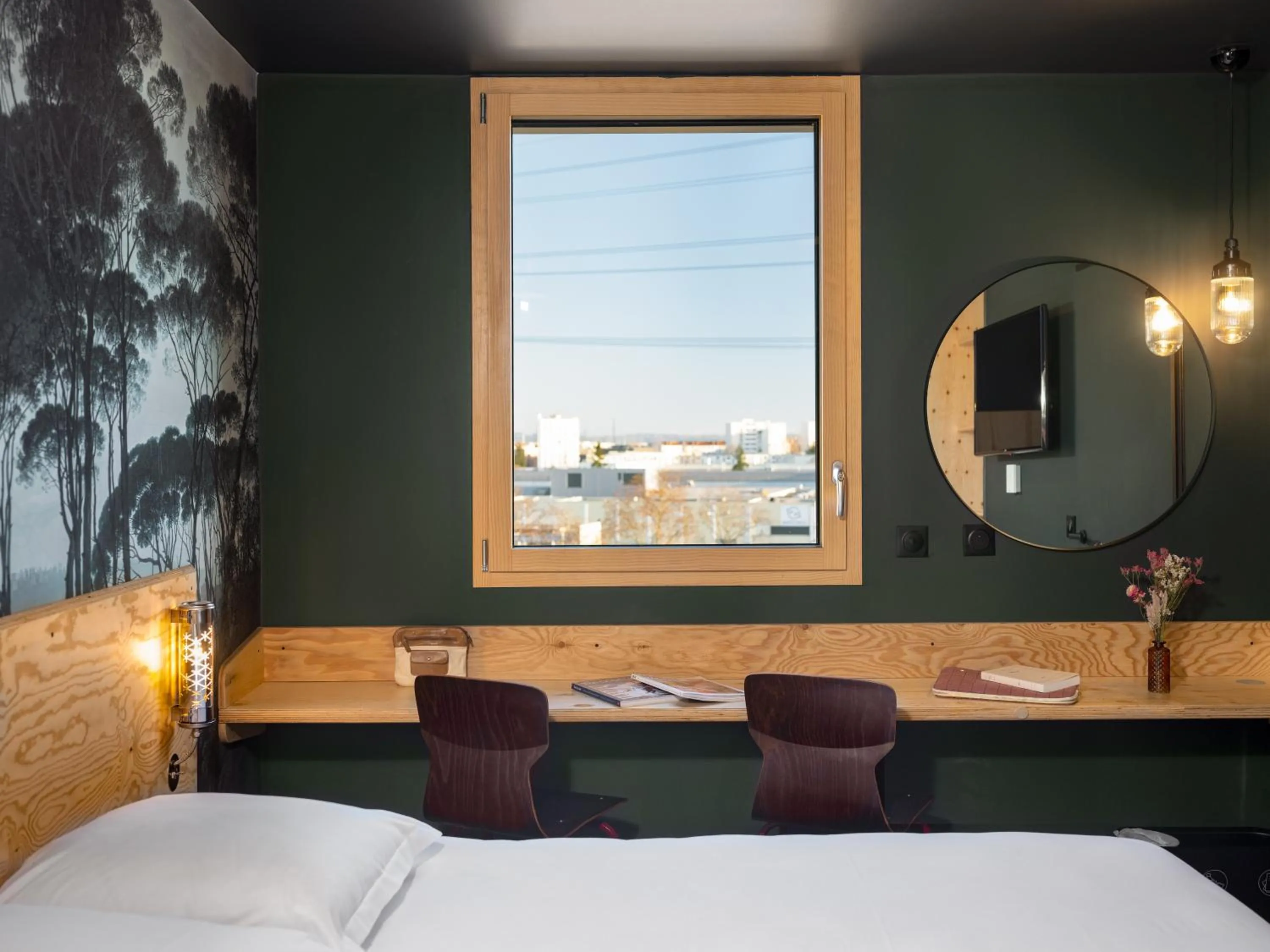 Photo of the whole room, Bed in Eklo Hotels Lyon