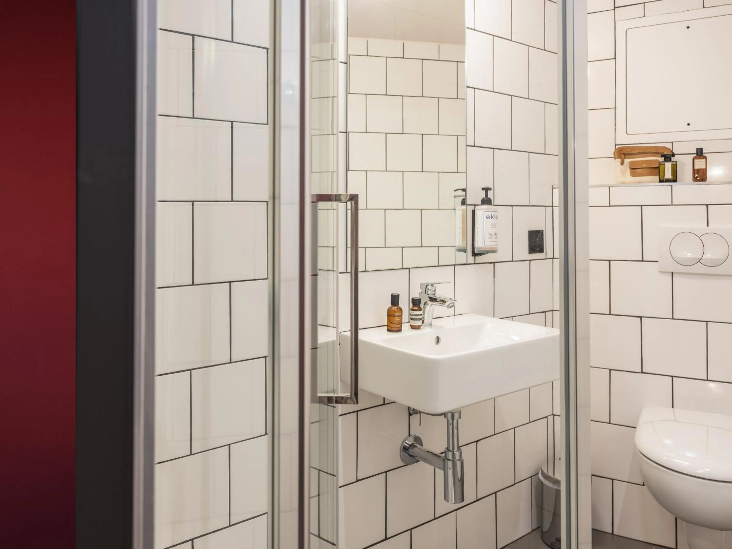 Bathroom in Eklo Hotels Lyon