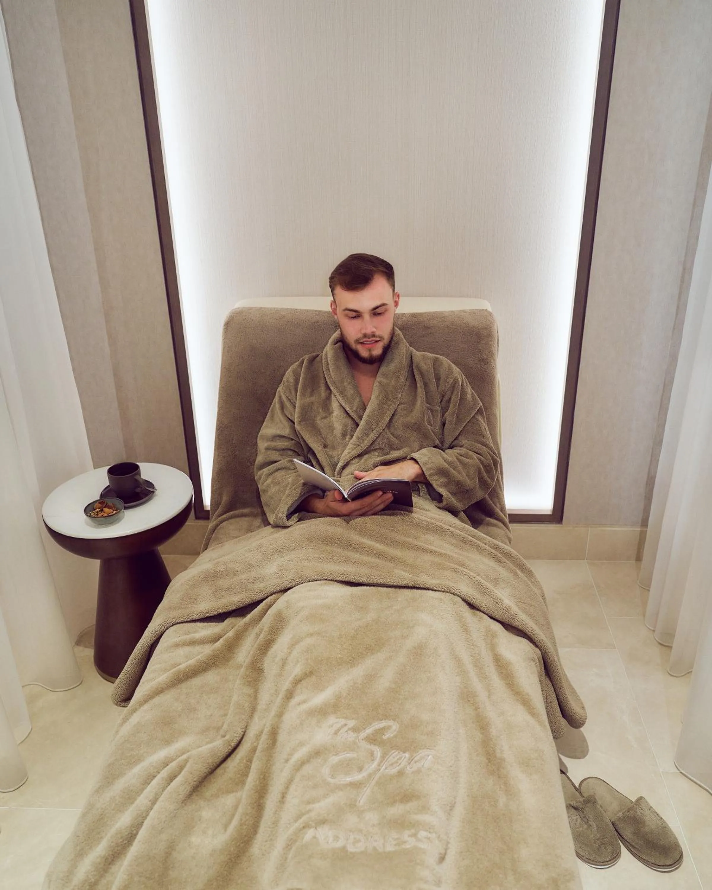 Spa and wellness centre/facilities, Bed in Address Beach Resort Bahrain