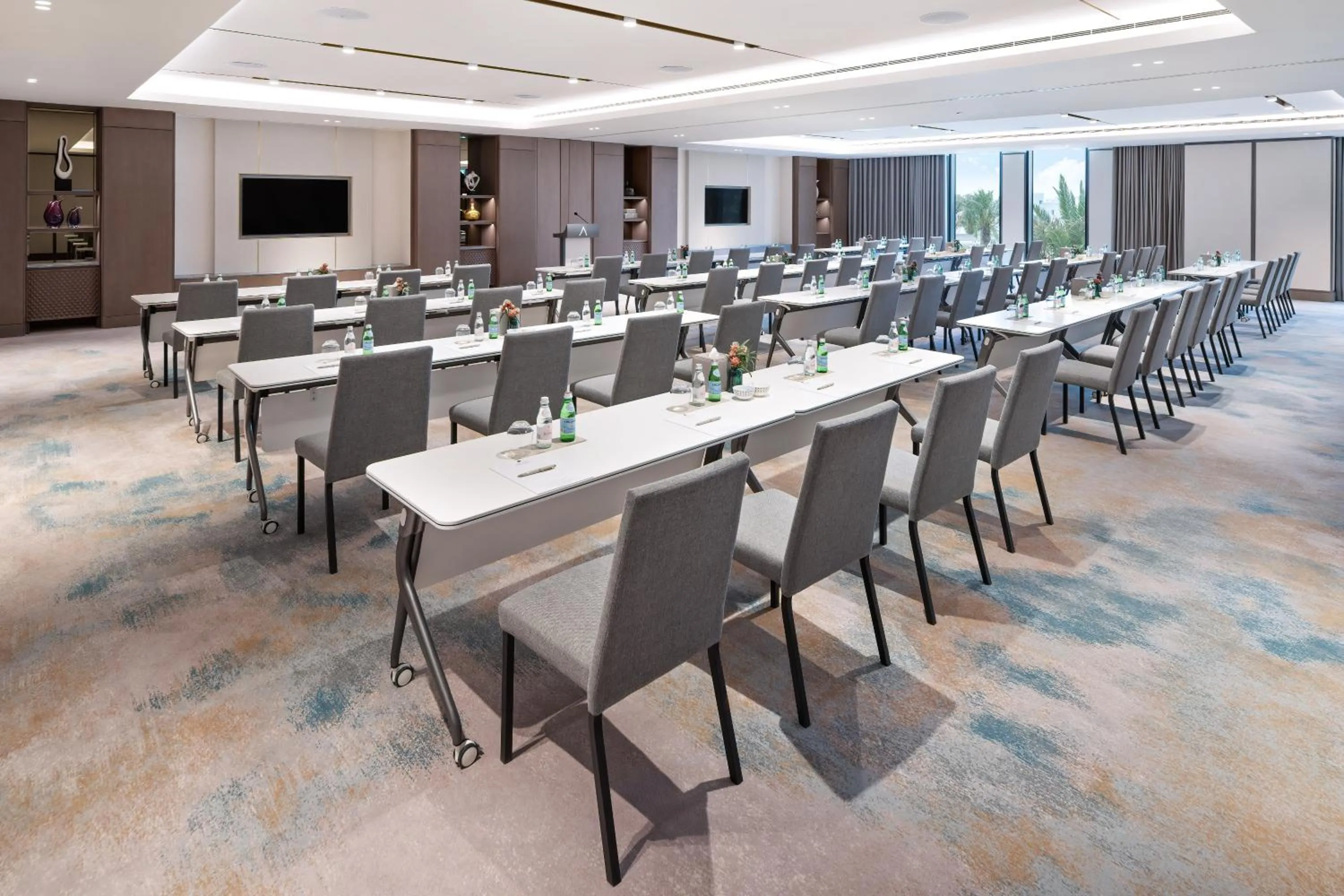 Business facilities in Address Beach Resort Bahrain