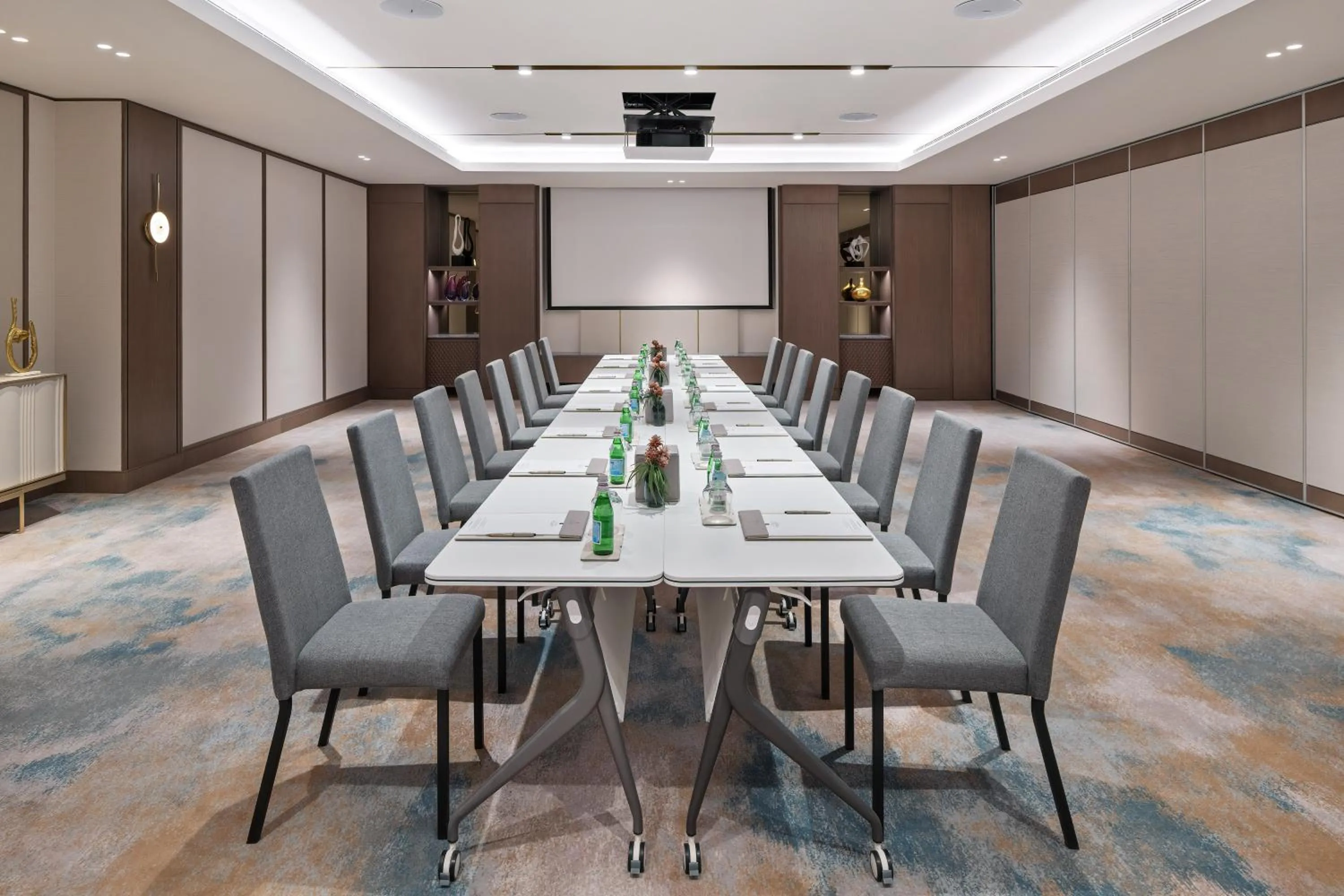 Business facilities in Address Beach Resort Bahrain