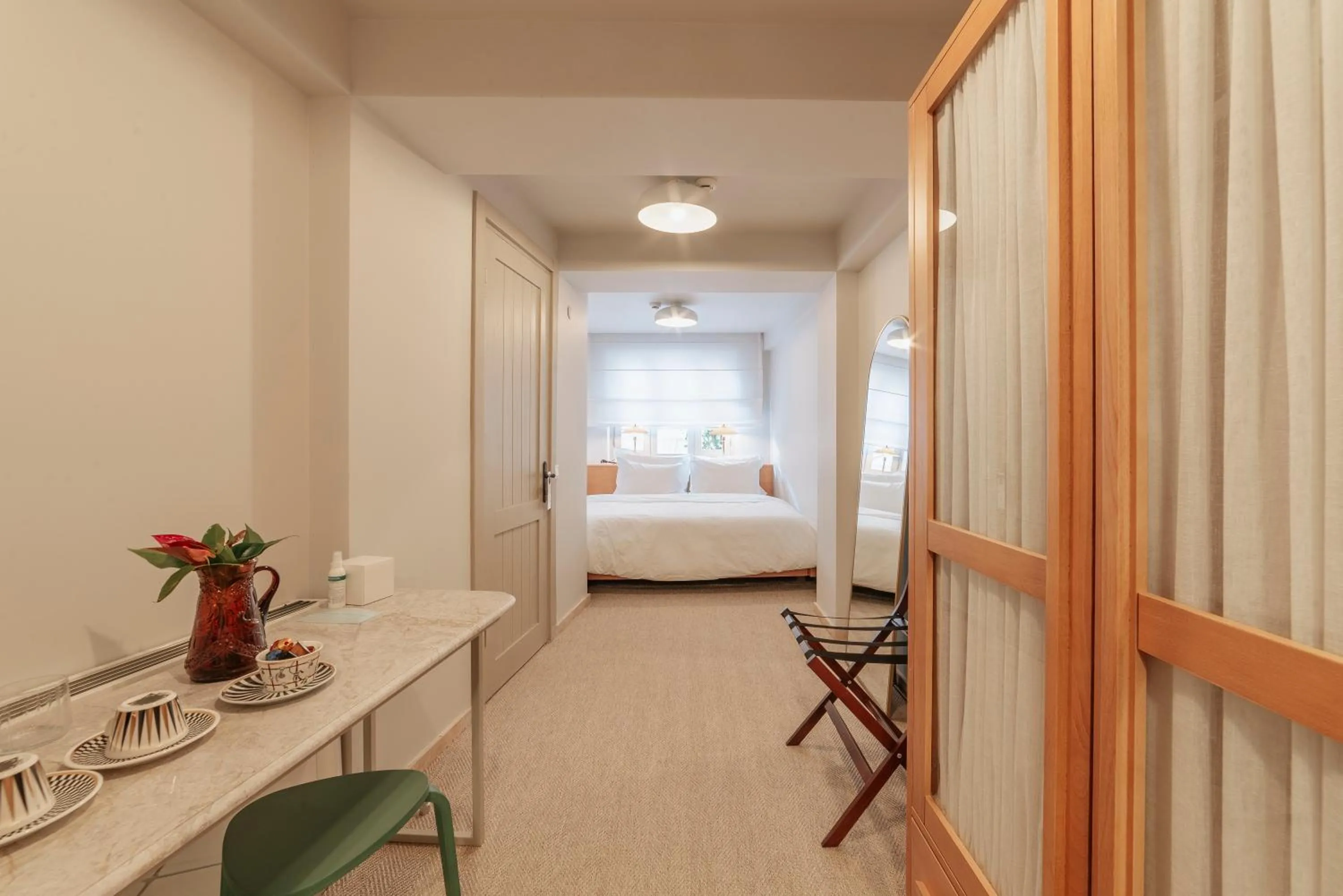 Photo of the whole room, Bed in Karargah Urla