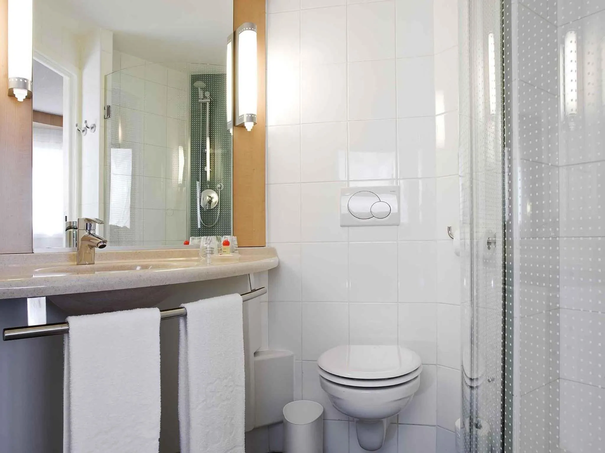 Bedroom in Ibis Cotonou