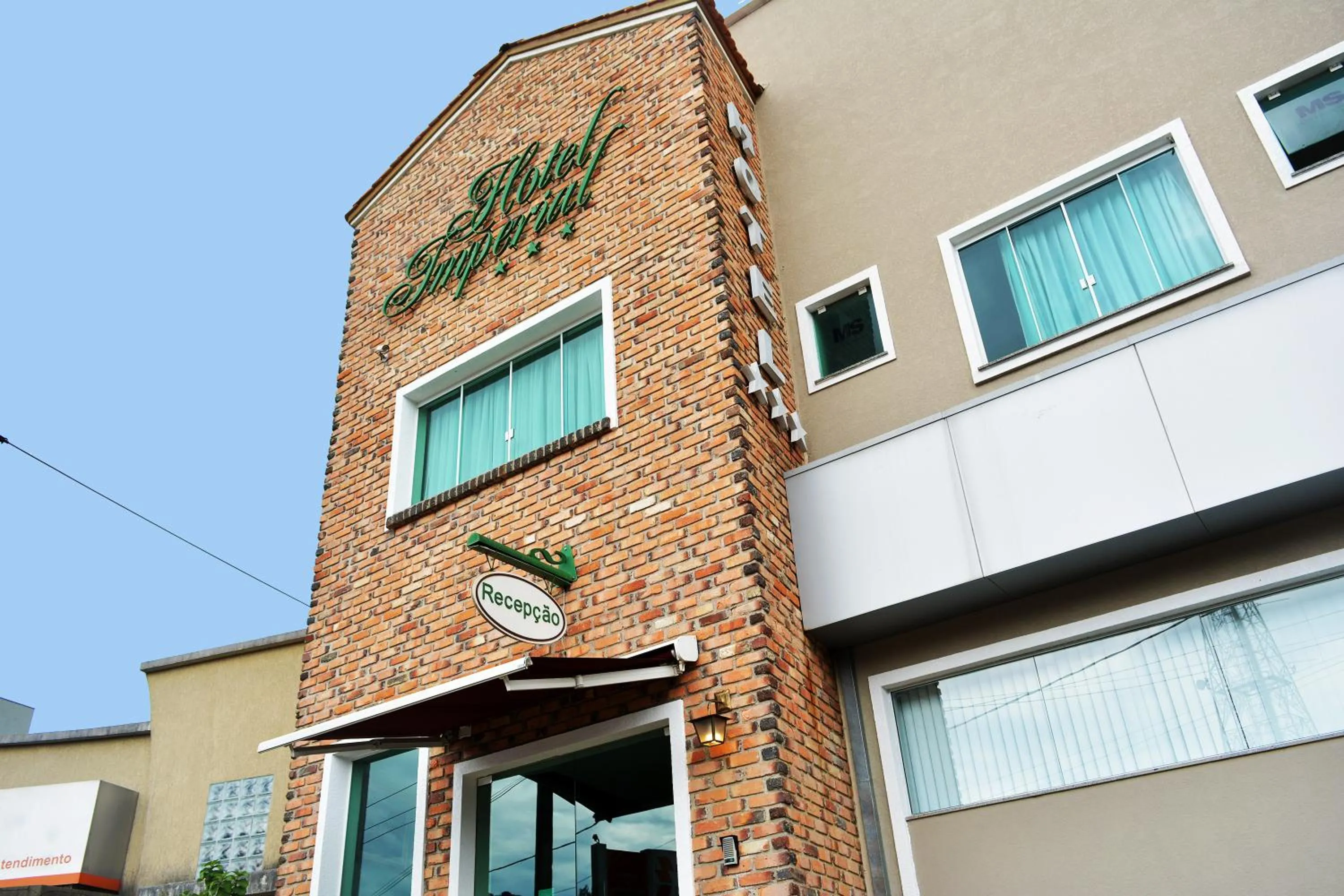 Facade/entrance in Hotel Imperial de Quatro Barras