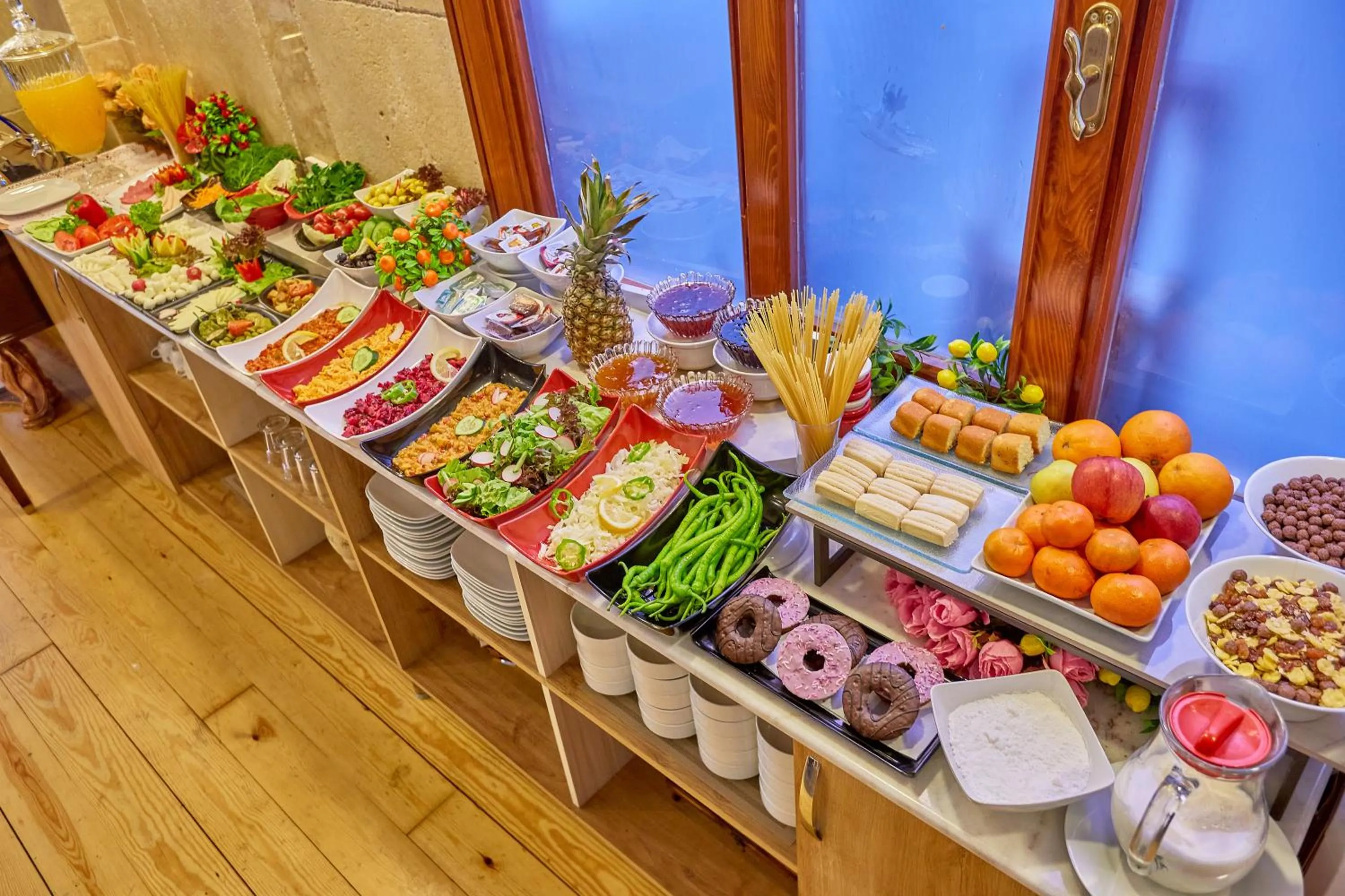 Restaurant/places to eat in Ardey Hotel