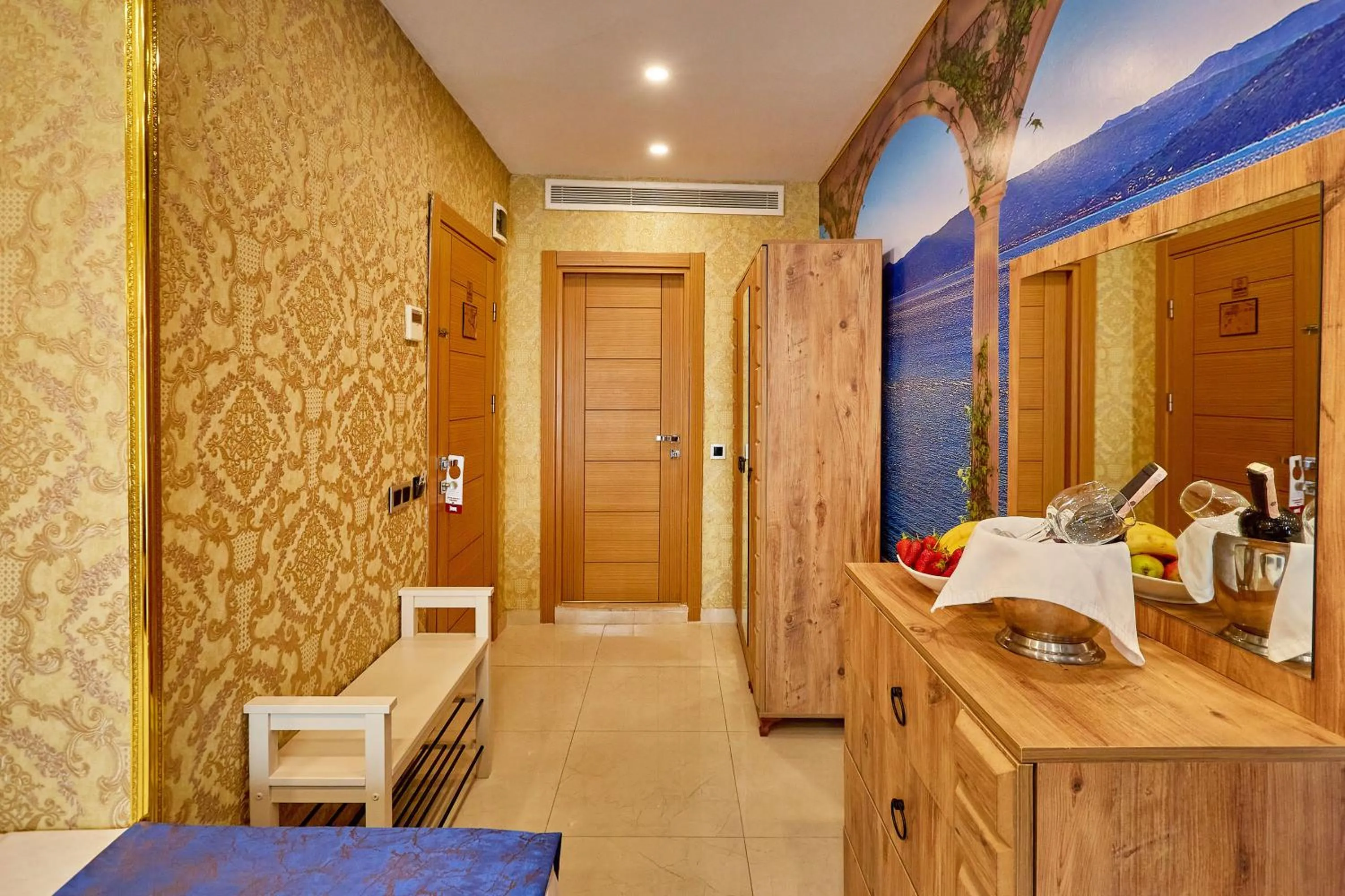 Photo of the whole room in Ardey Hotel