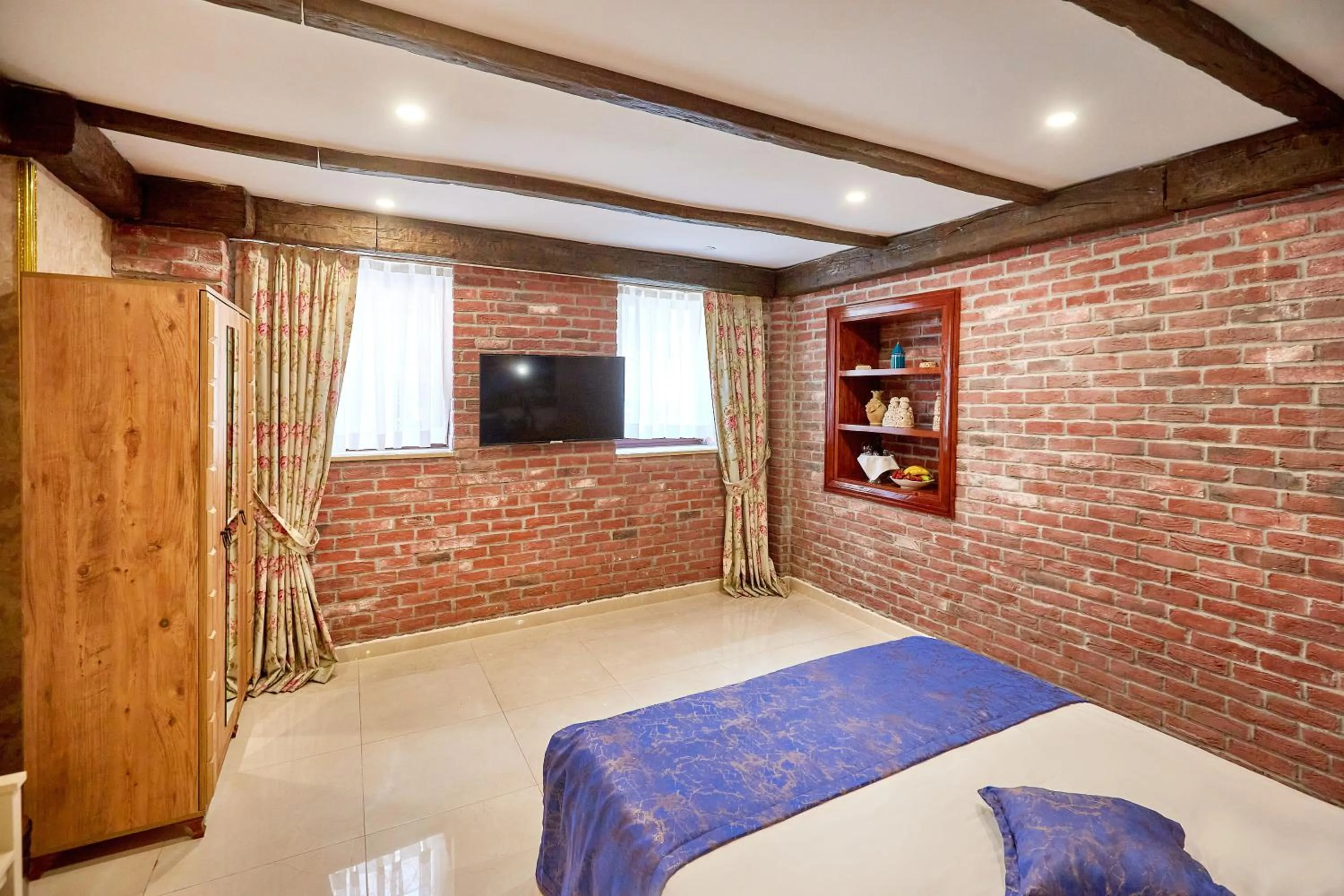 Photo of the whole room, Bed in Ardey Hotel