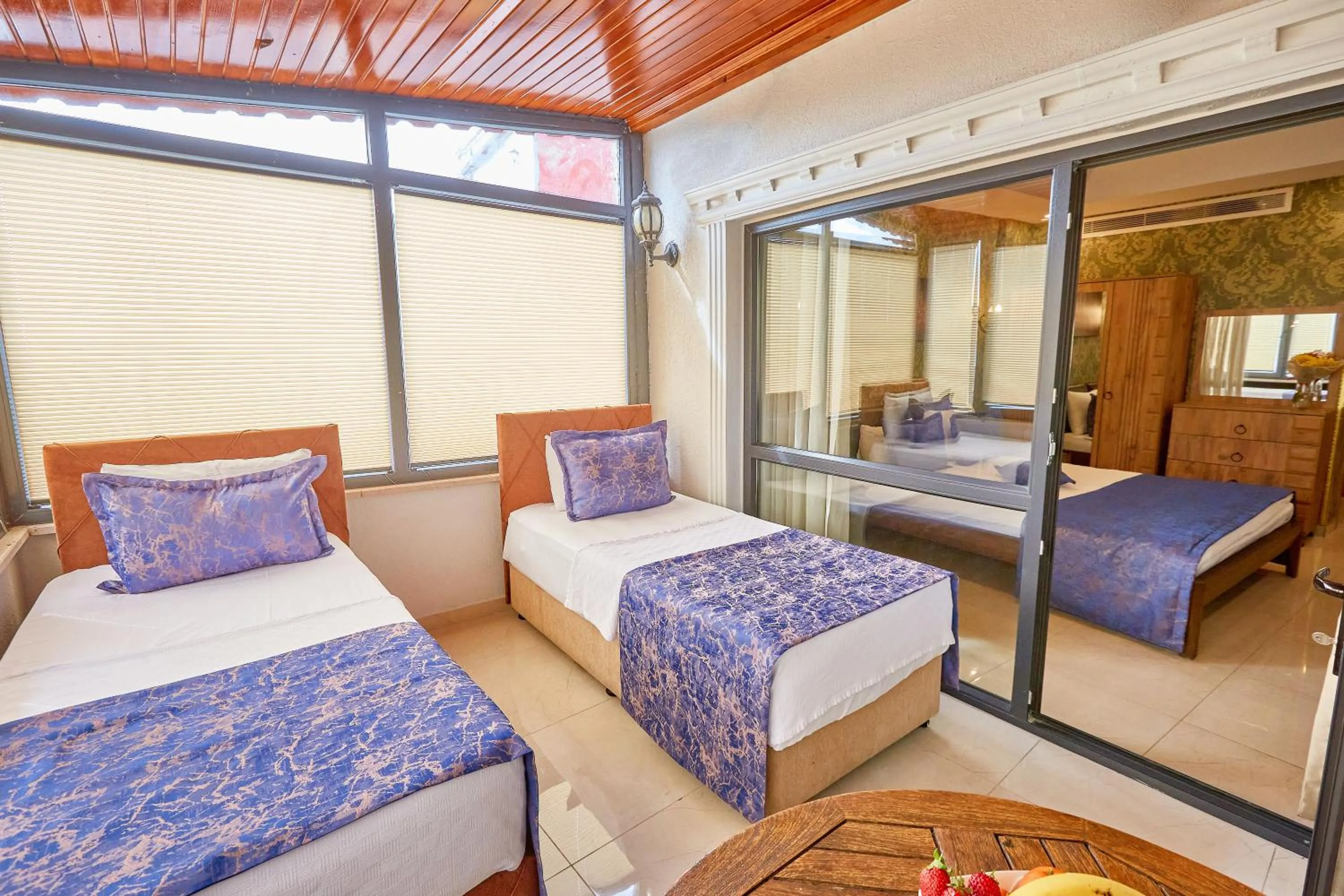 Family, Bed in Ardey Hotel