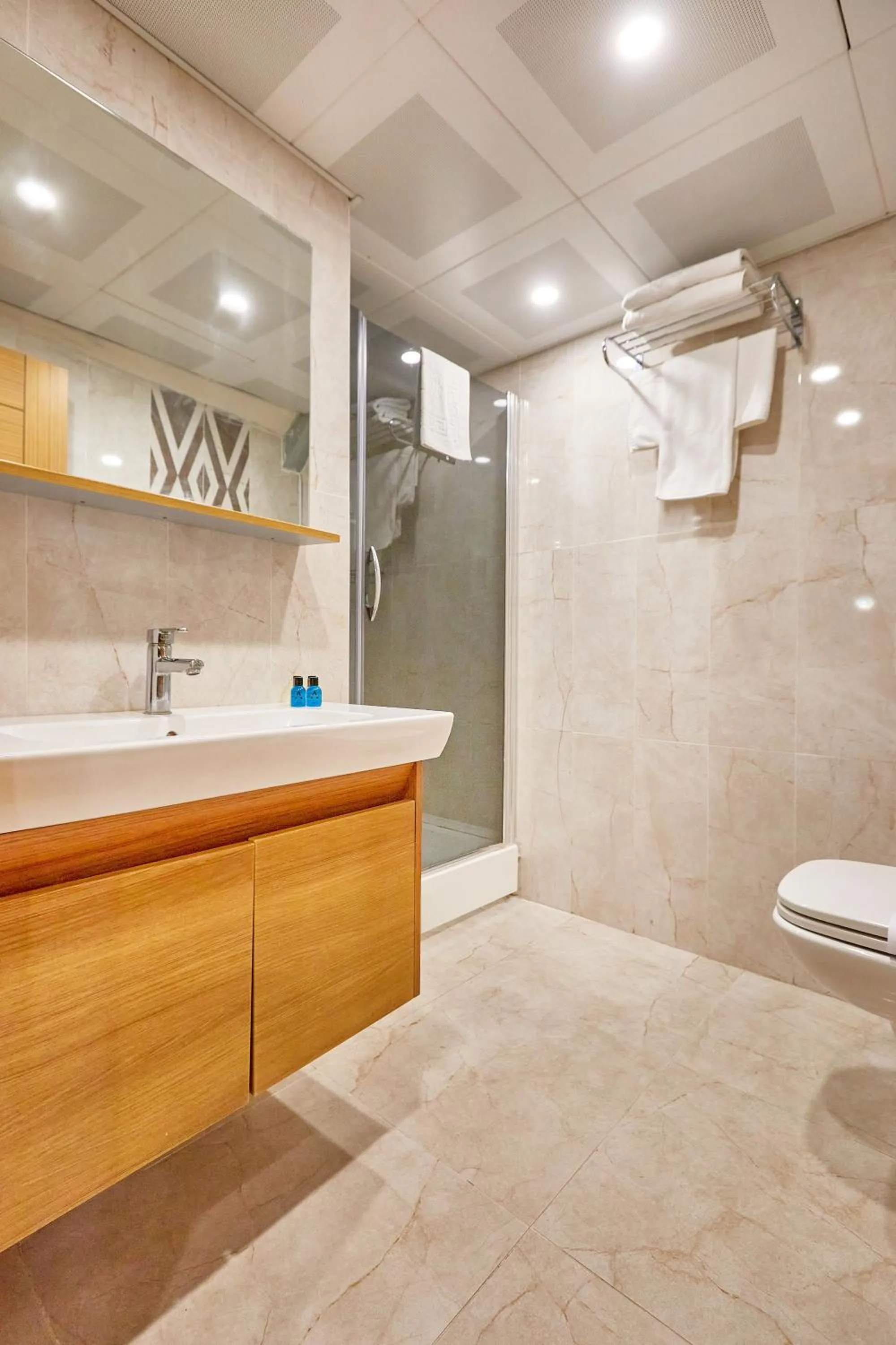 Bathroom in Ardey Hotel