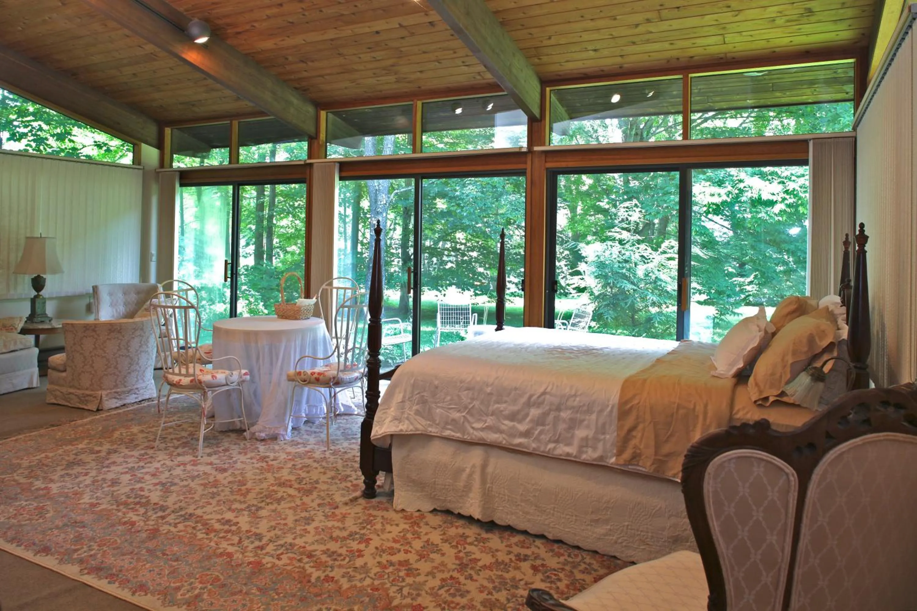 Bedroom, Bed in The Cottage