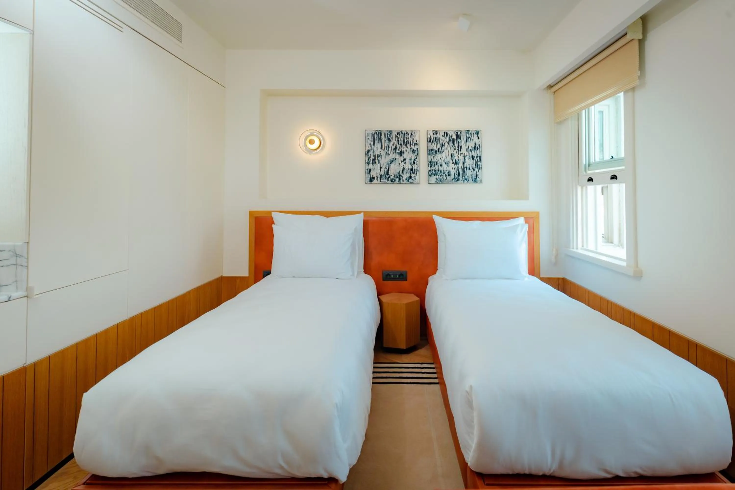 Massage, Bed in The Gift Hotel