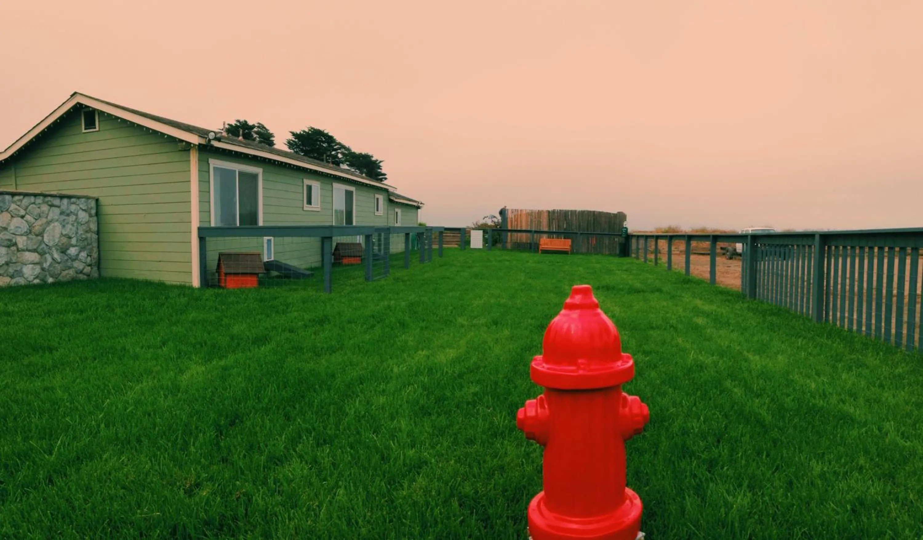 Property building in Beachcomber Motel