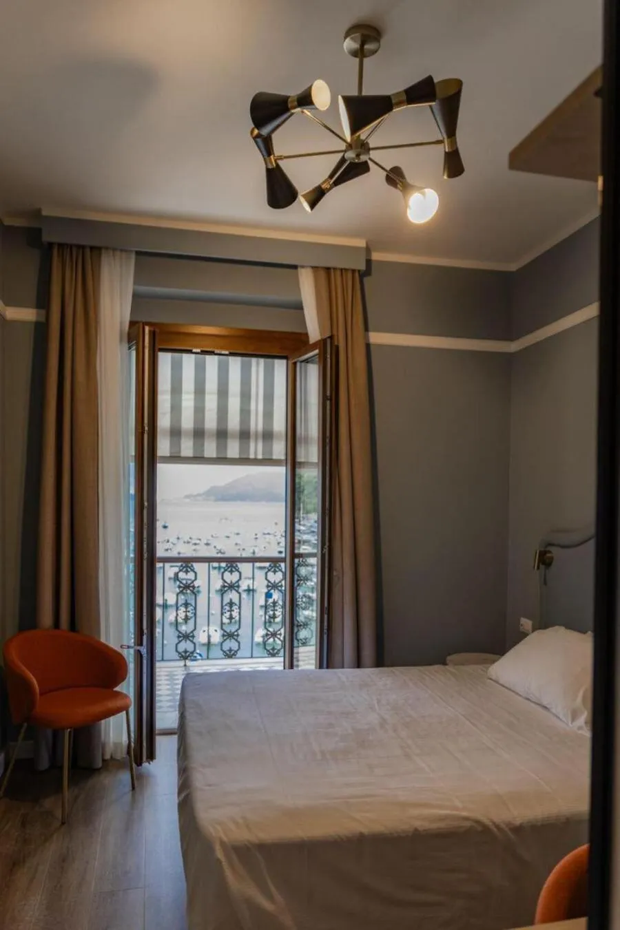 Bedroom, Bed in Hotel Shelley e delle Palme, BW Signature Collection