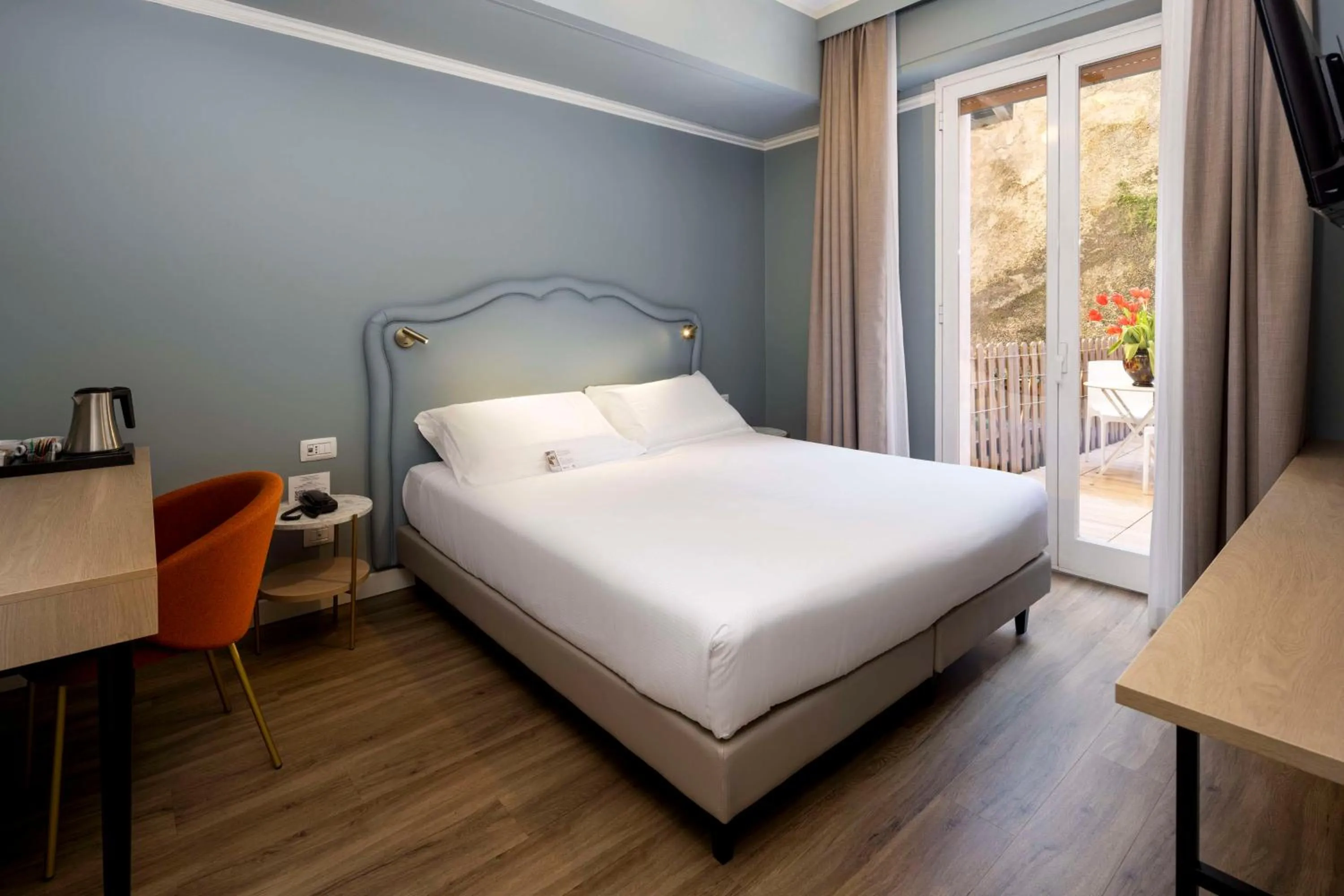 Bedroom, Bed in Hotel Shelley e delle Palme, BW Signature Collection