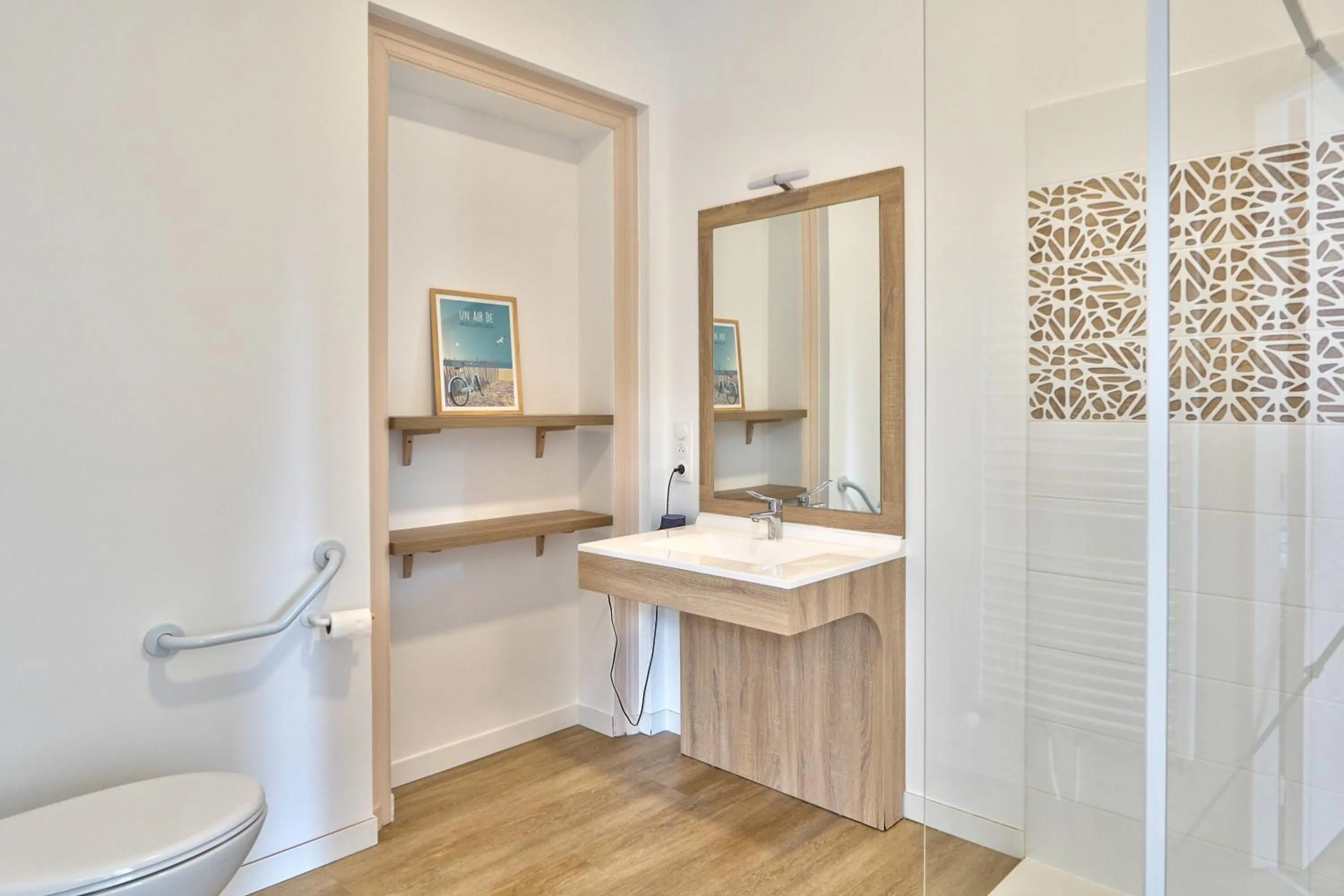 Shower in Auberge Ti'gousket