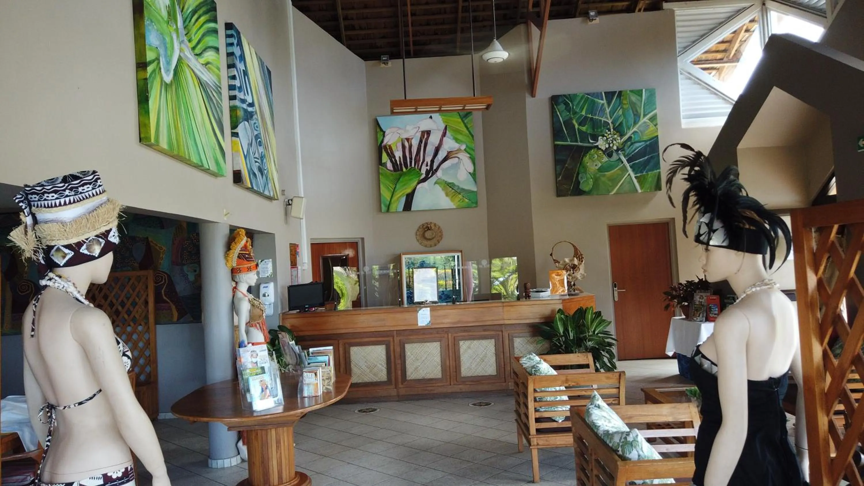 Lobby or reception in Tiki Hôtel - Hôtel d'application du Lycée de Tahiti