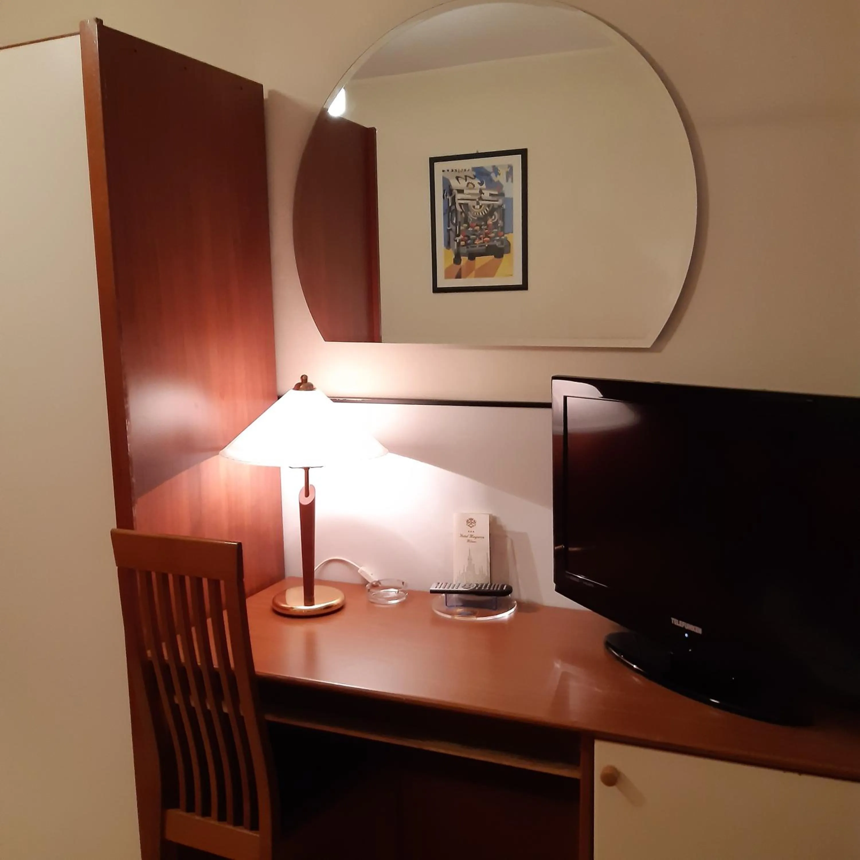 Photo of the whole room in Hotel Mayorca