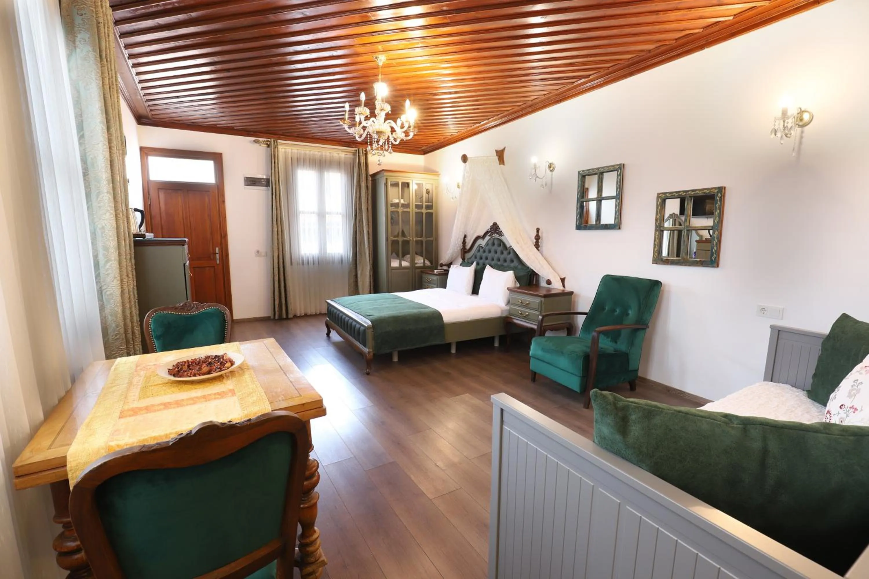 Bed in White Garden Hotel-Adult Only