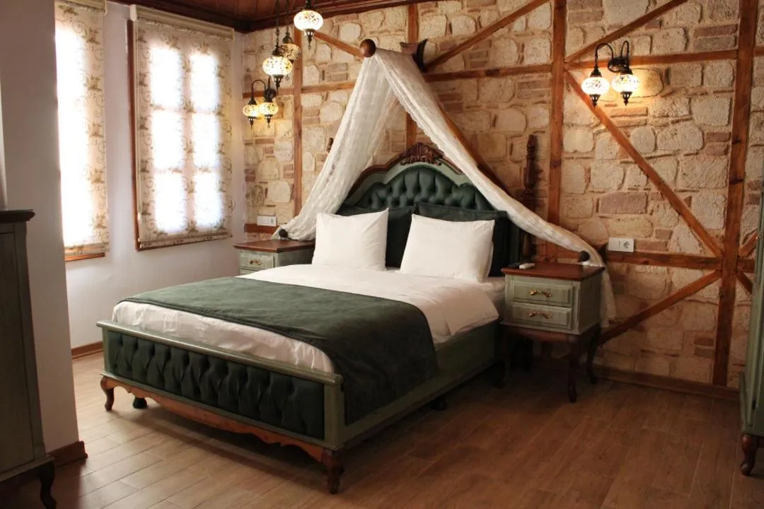 Bed in White Garden Hotel-Adult Only