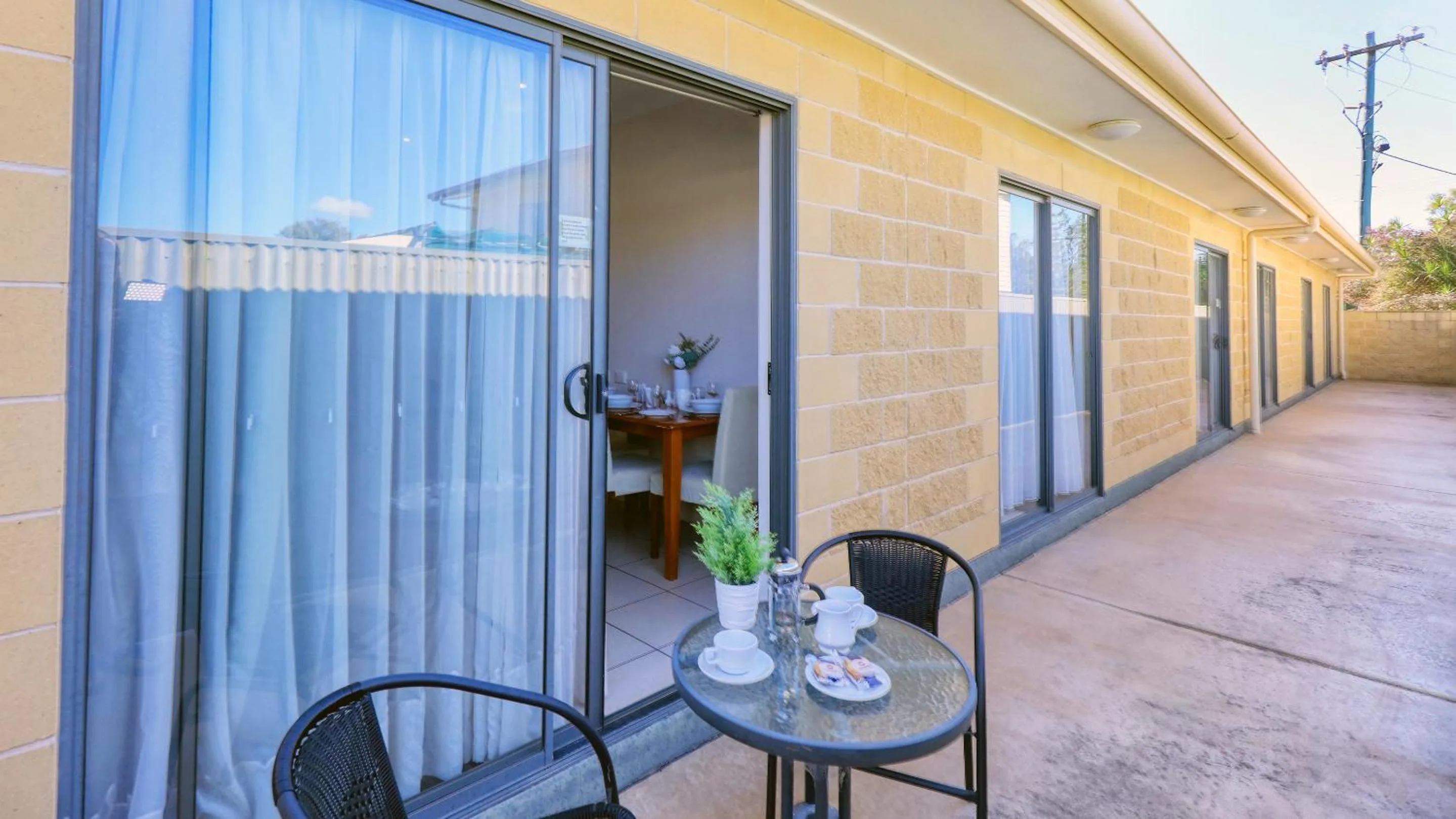 Balcony/Terrace in Emerald Gardens Motel & Apartments