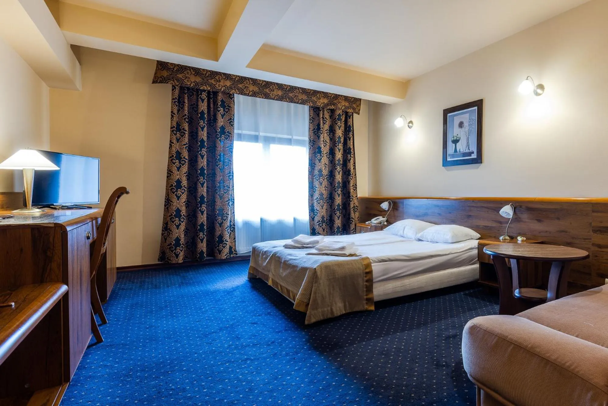 Bed in Hotel Marysin Dwór