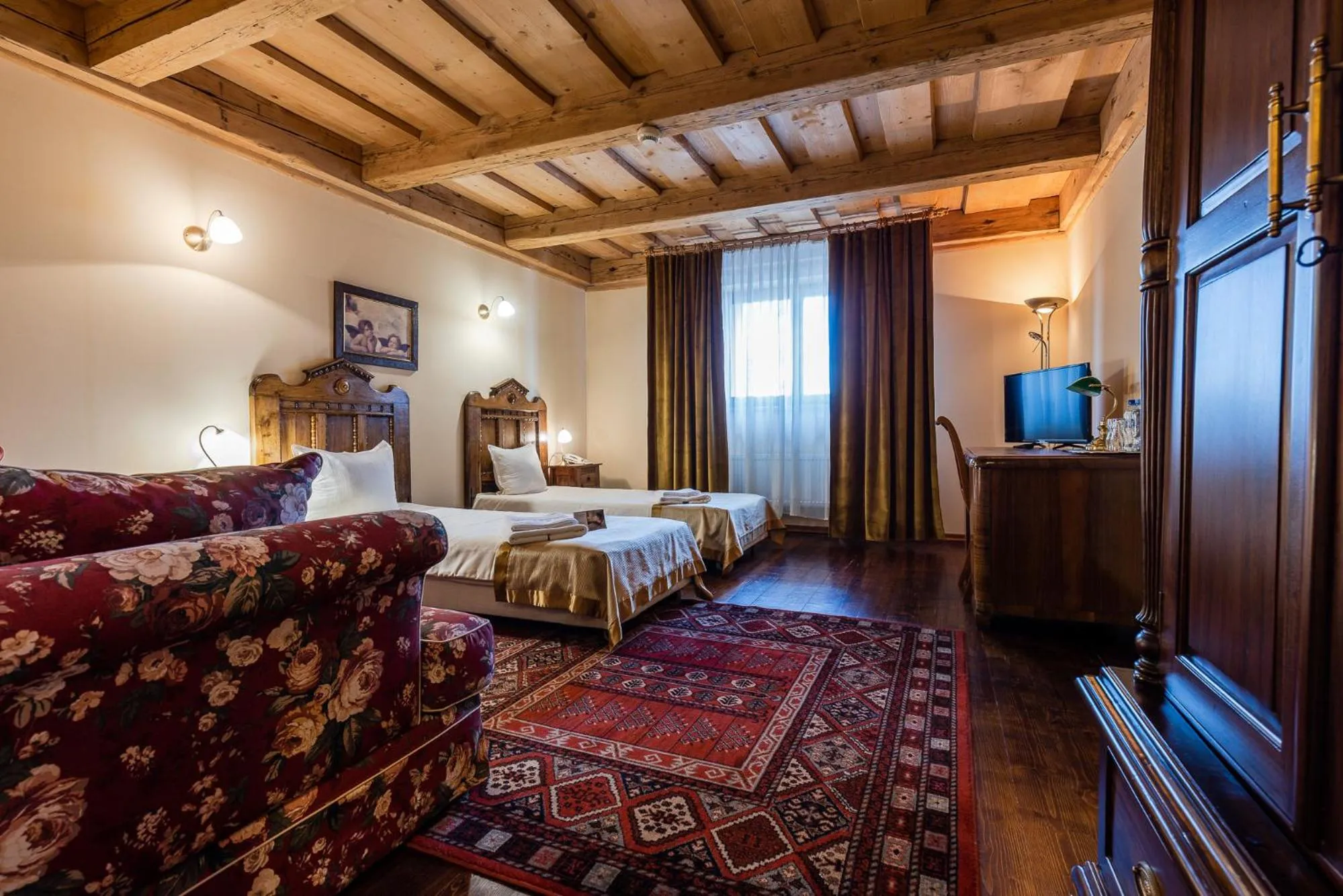 Bed in Hotel Marysin Dwór