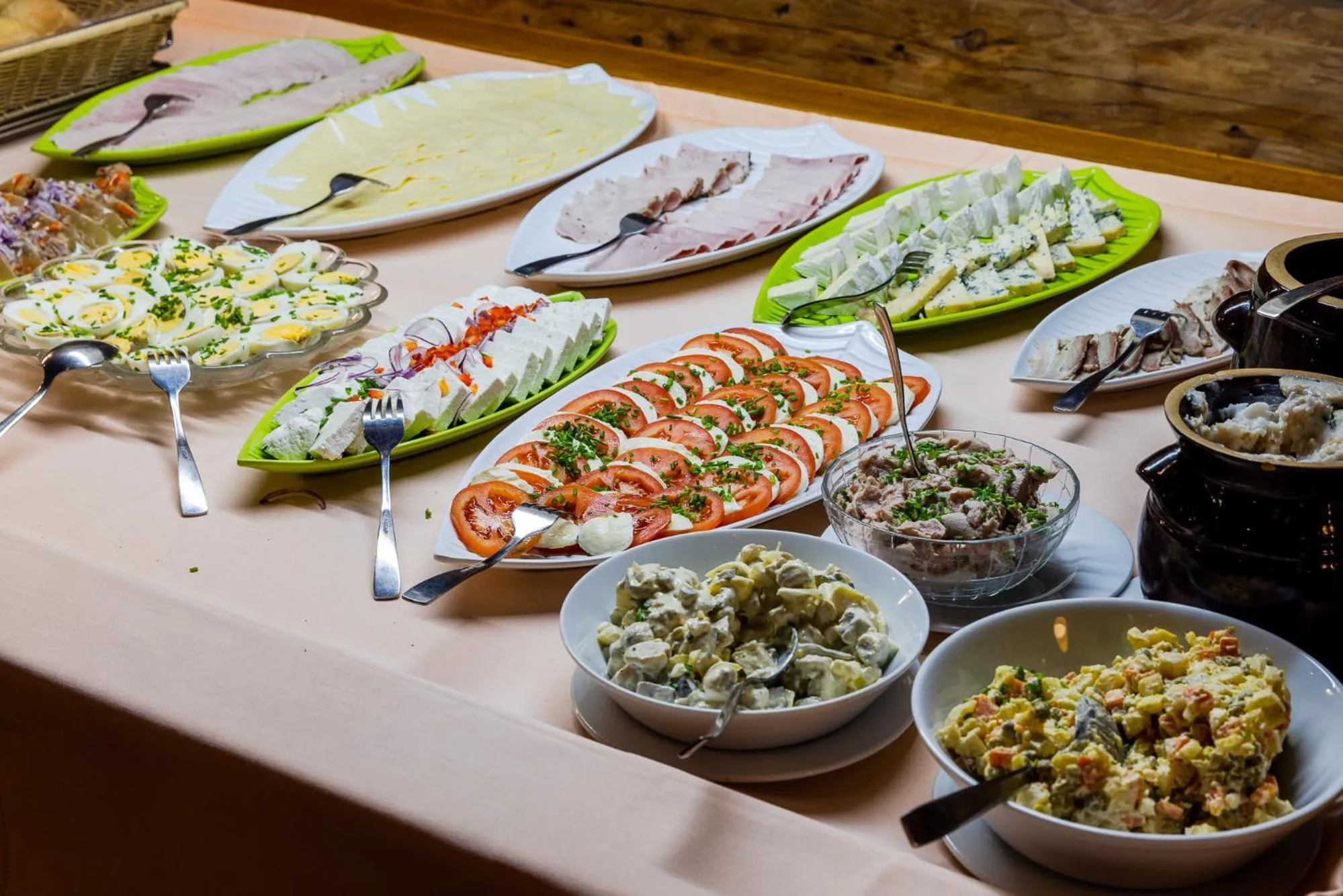 Restaurant/places to eat in Hotel Marysin Dwór