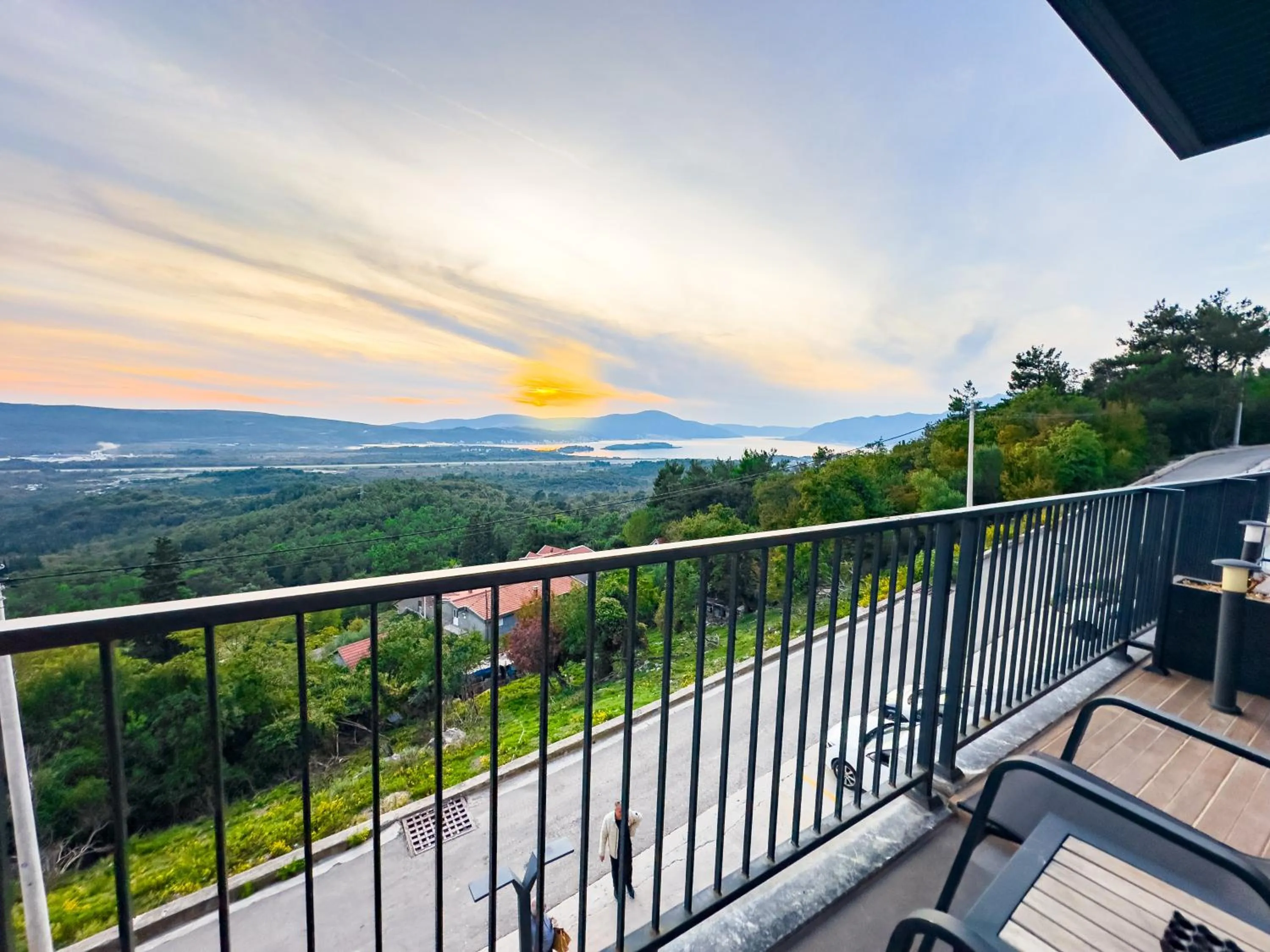Balcony/Terrace in Bayview Hills Luxury Residences