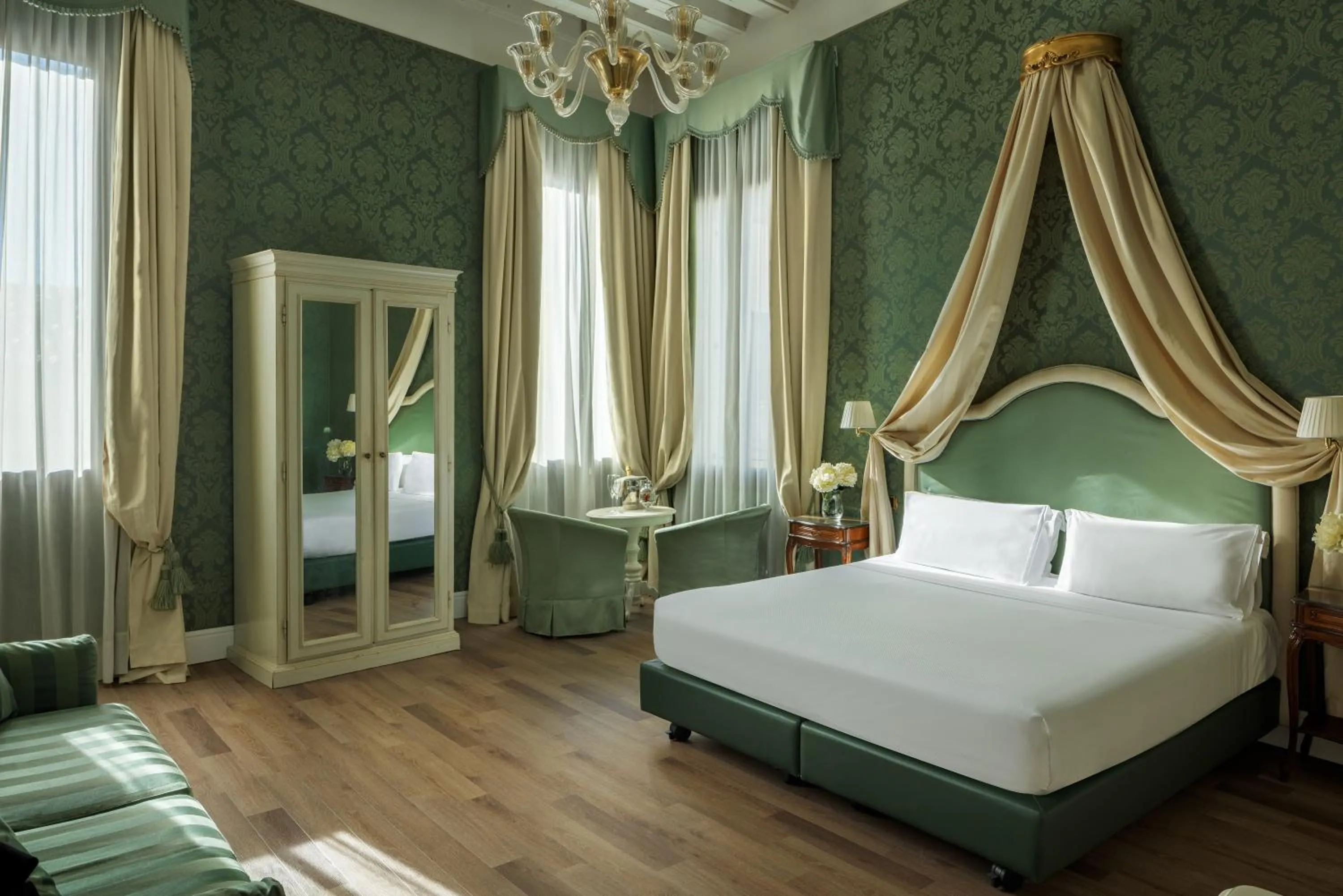 Bedroom, Bed in Maison Venezia | UNA Esperienze