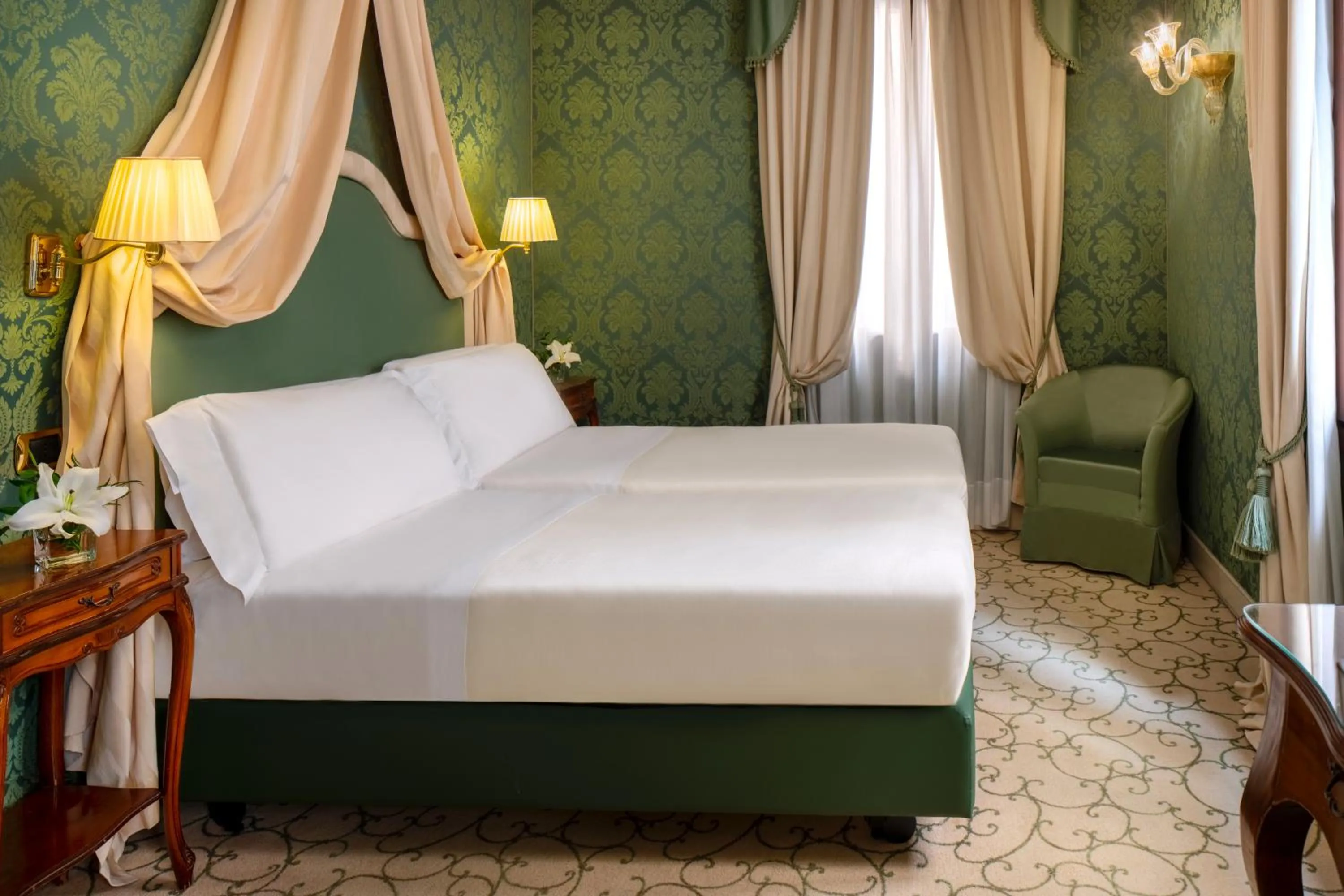 Bed in Maison Venezia | UNA Esperienze