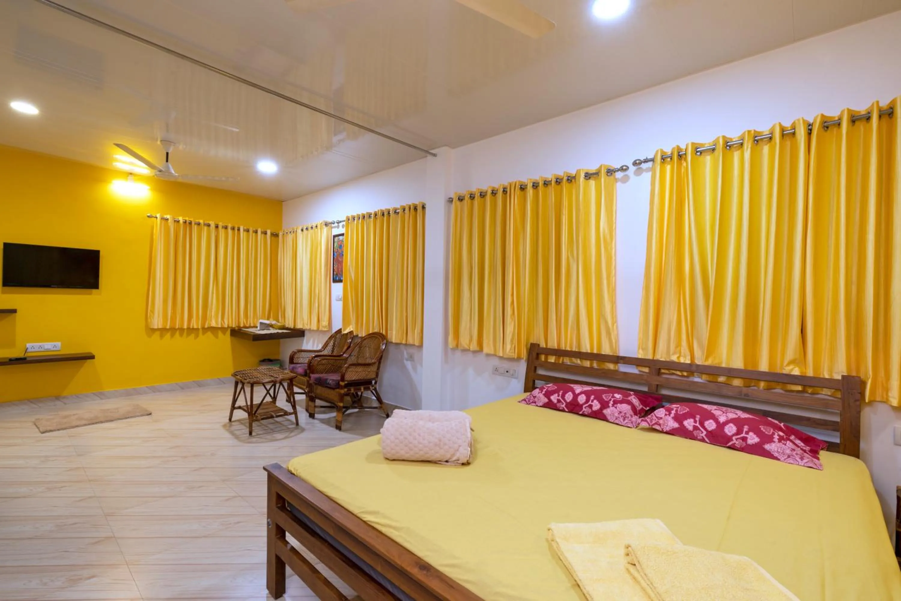 Bedroom, Bed in Vasudevam Premium Suites