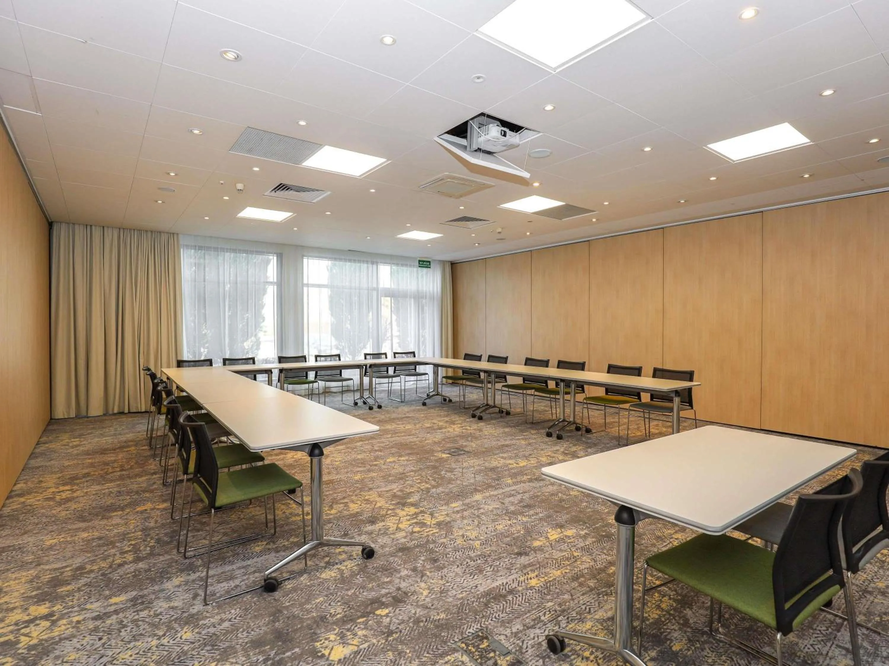 Meeting/conference room in Novotel Poznań Malta