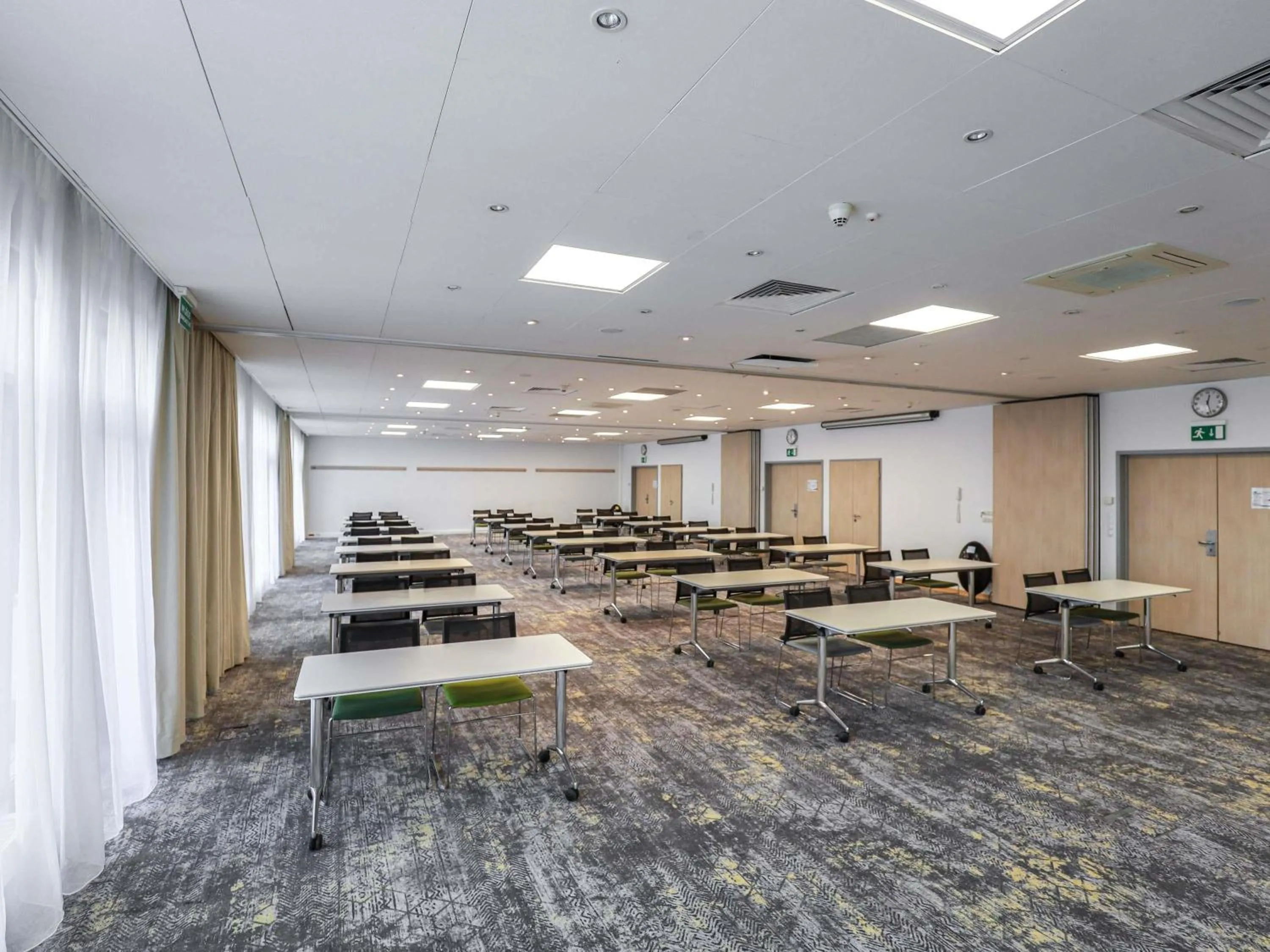 Meeting/conference room in Novotel Poznań Malta