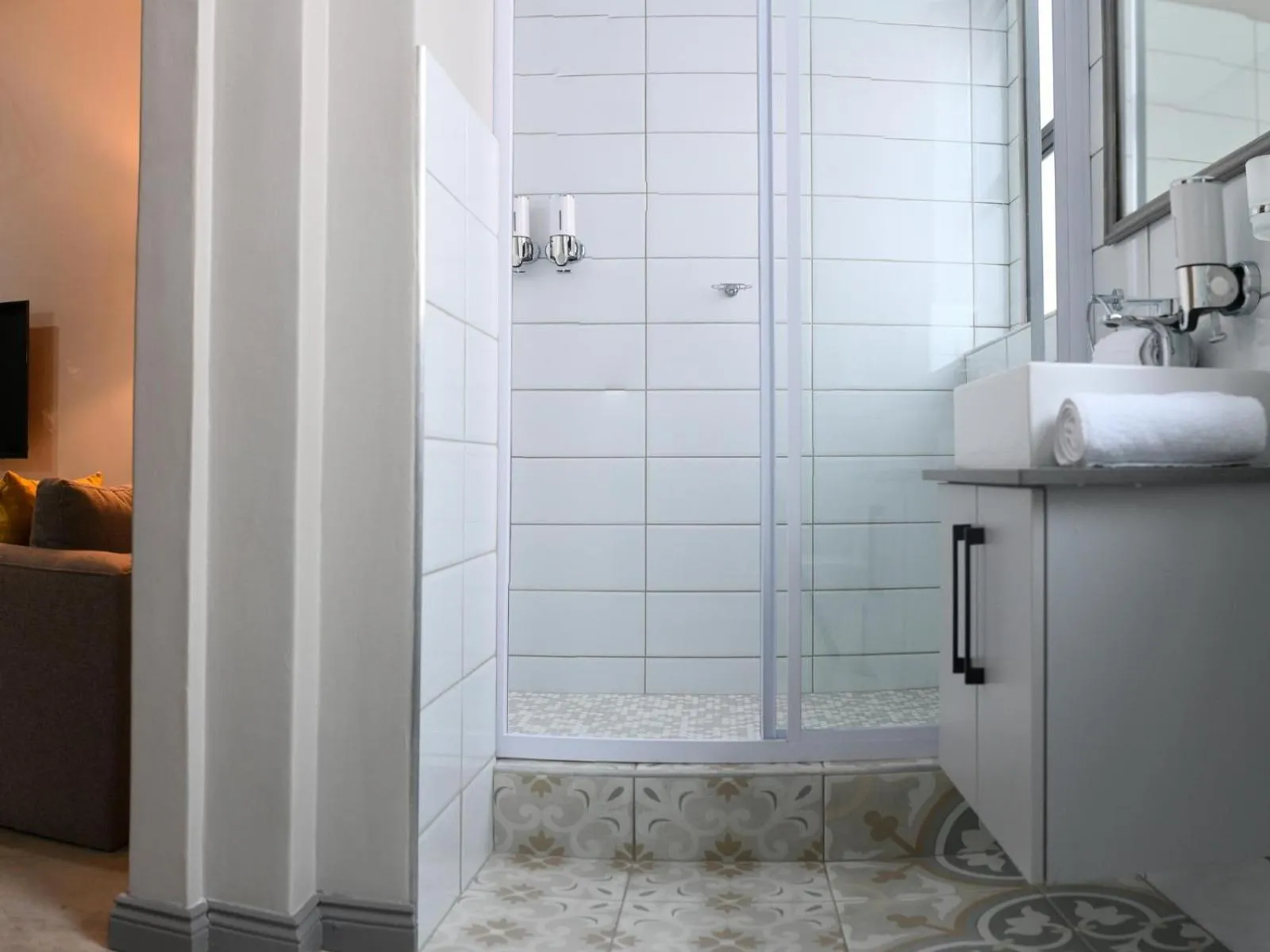 Bathroom in Next To Apartment Hotel