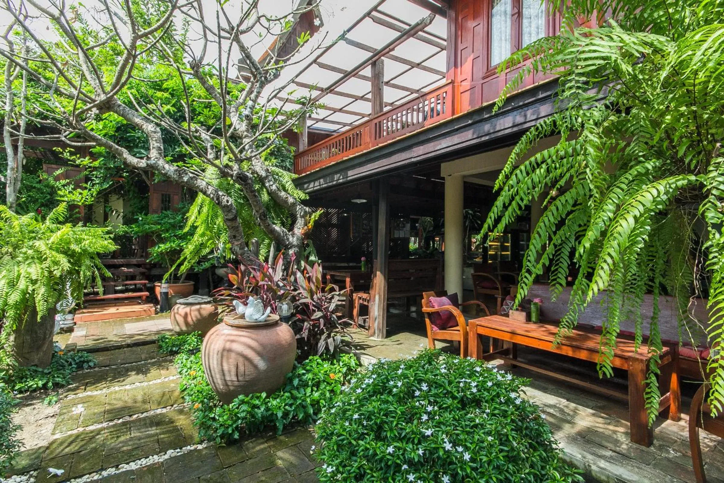 Other in Ayutthaya retreat