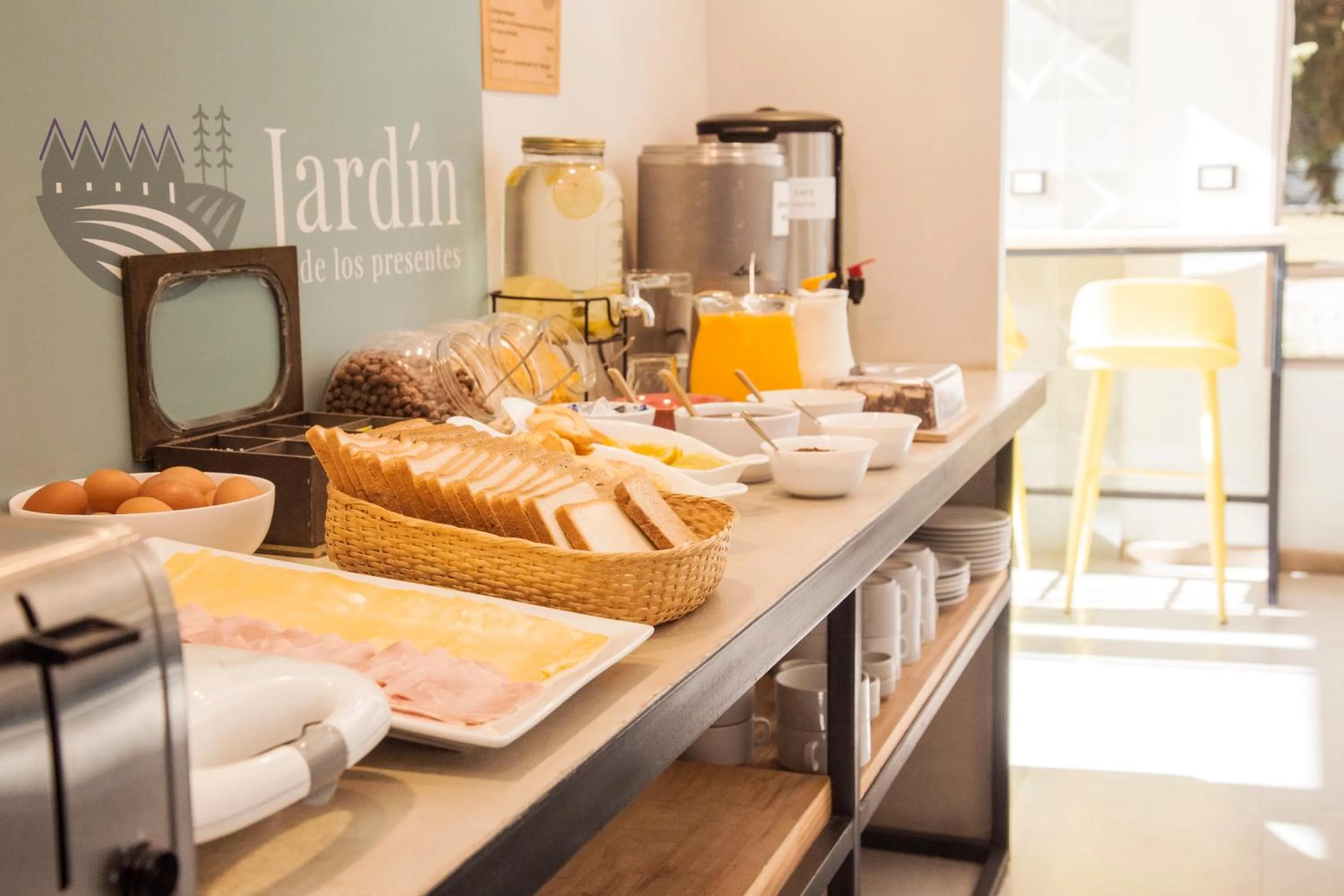 Breakfast in Apart Hotel Jardín