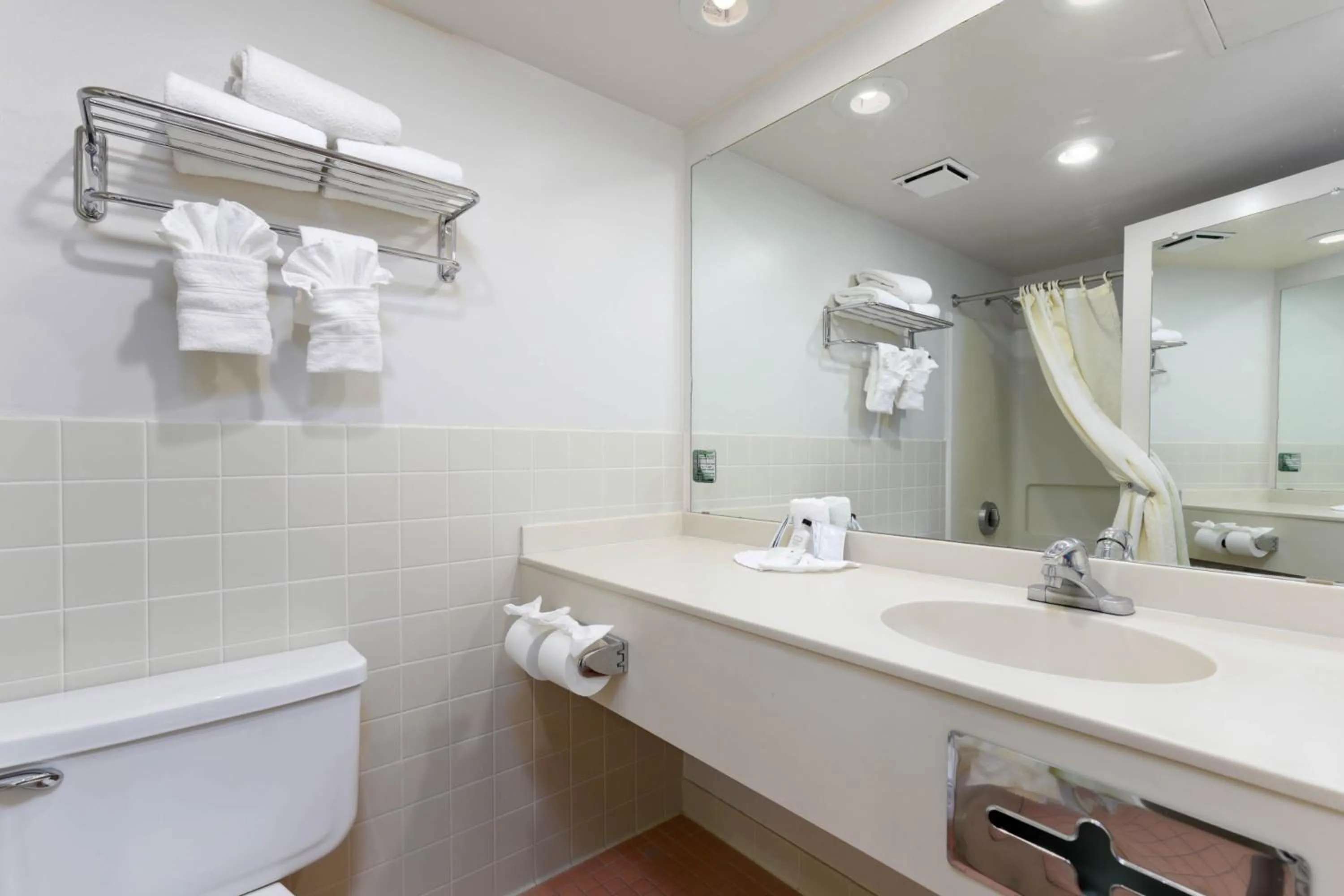 Bathroom in Studio 6 Suites Lake Havasu City AZ