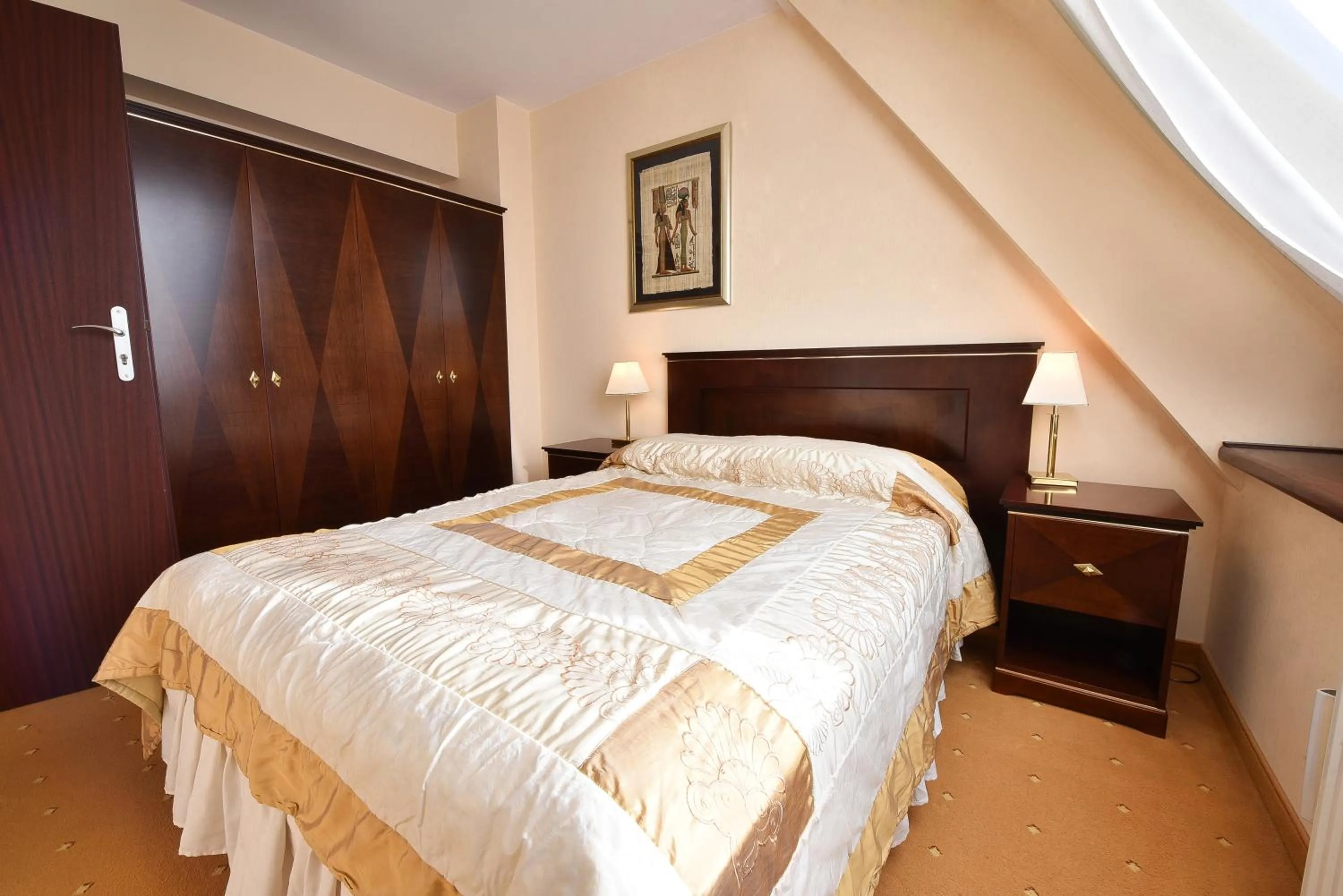 Bed in Piramida Park Hotel & Wellness