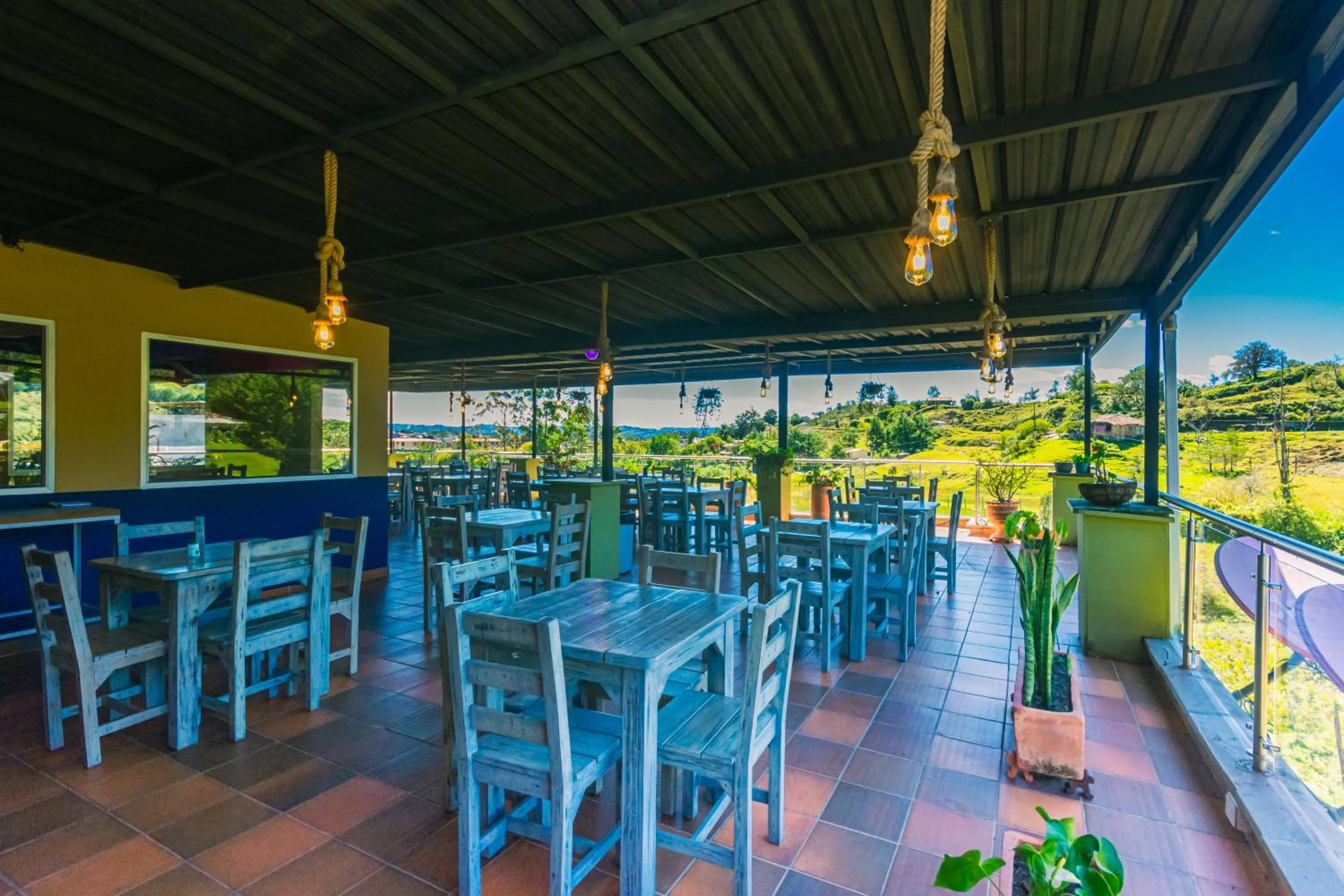 Restaurant/places to eat in Hotel Bambu Guatape