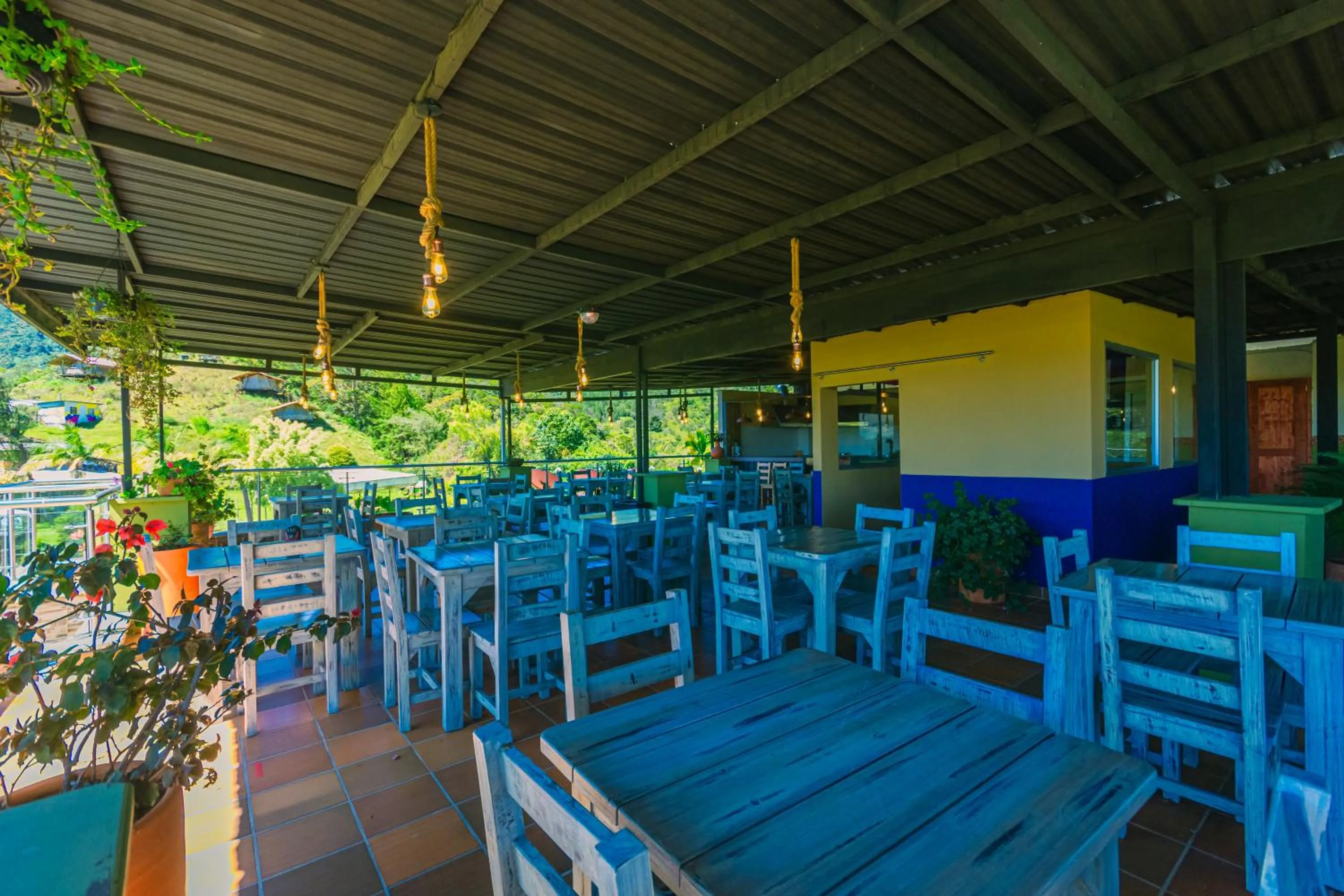 Restaurant/places to eat in Hotel Bambu Guatape