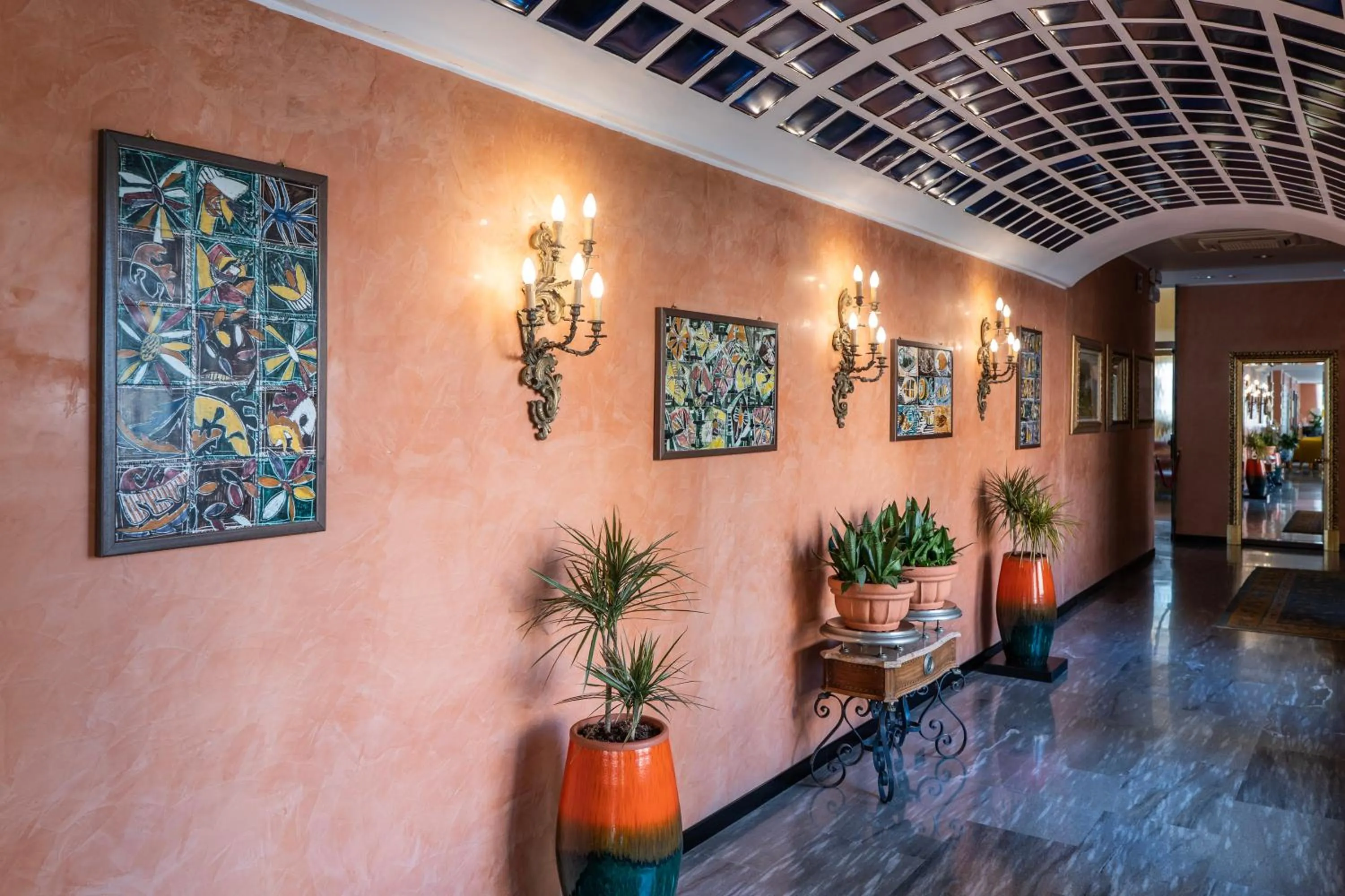 Decorative detail in Hotel Bellevue Et Mediterranée