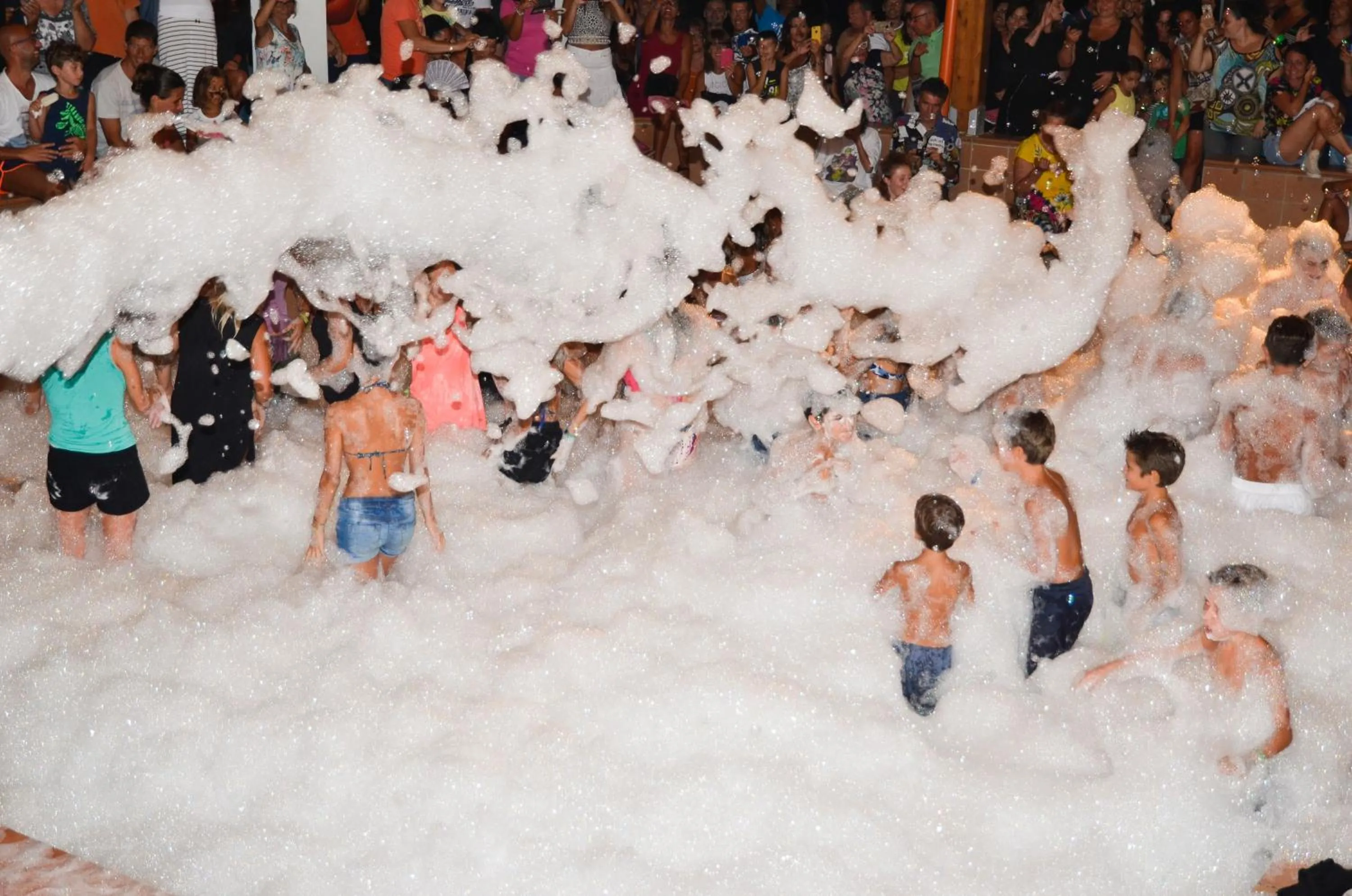 Summer in Villaggio Camping La Scogliera