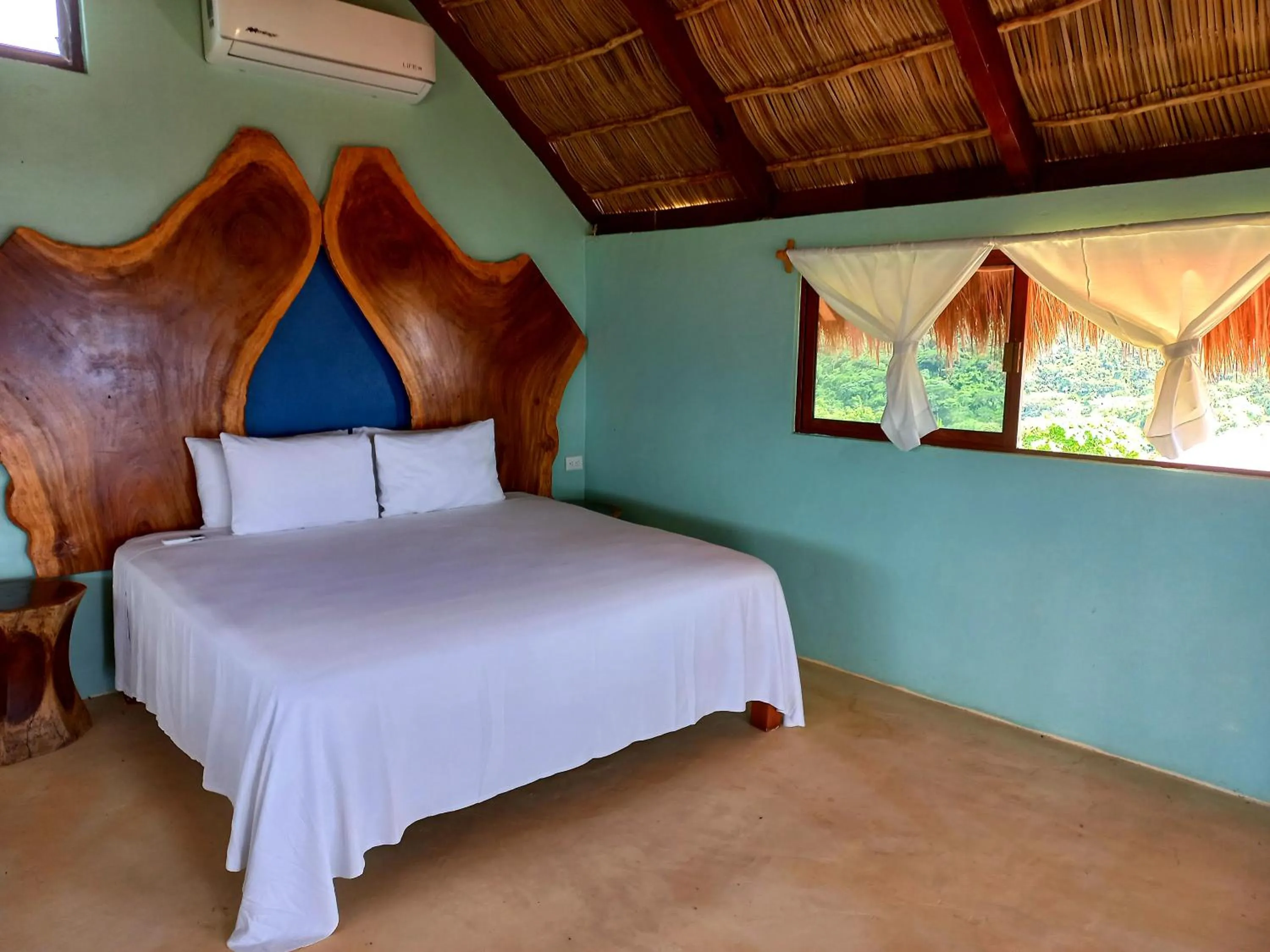 Treasure by the Sea Resort - Happy Hill