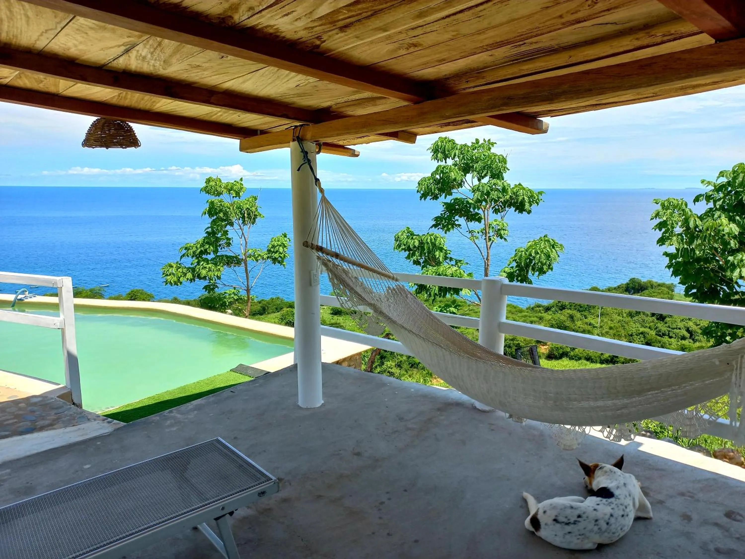 Treasure by the Sea Resort - Happy Hill