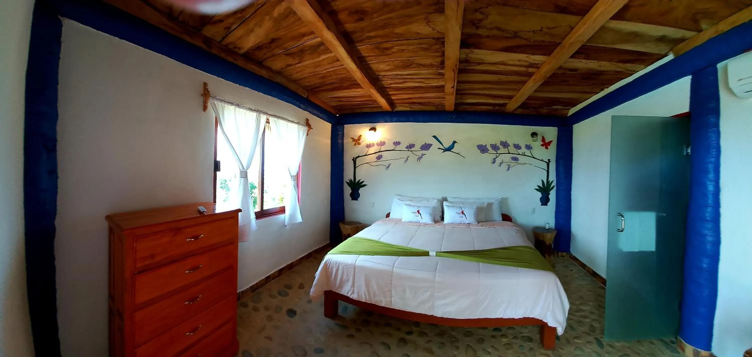 Treasure by the Sea Resort - Happy Hill