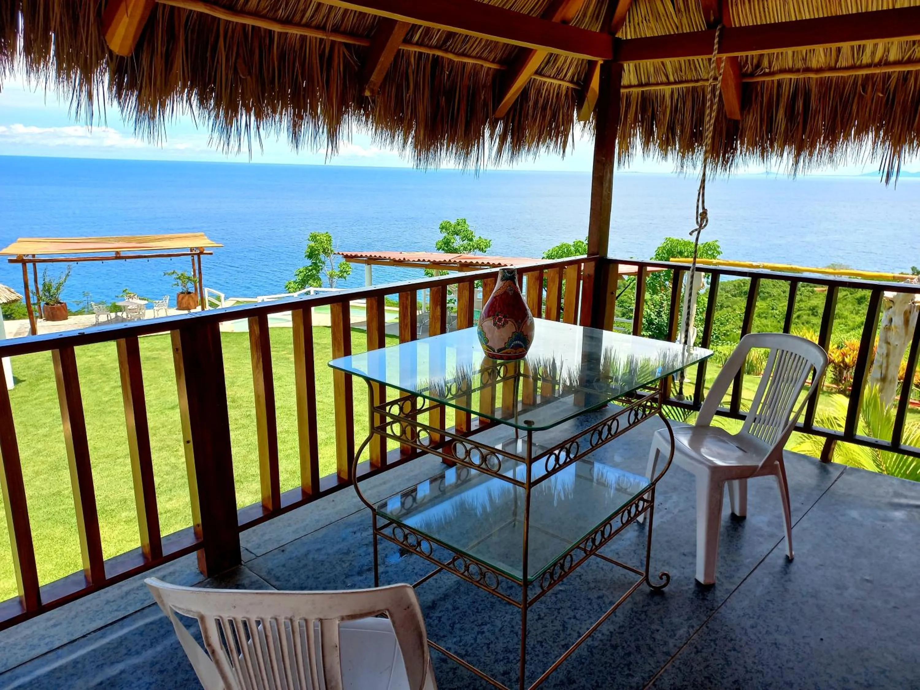 Treasure by the Sea Resort - Happy Hill